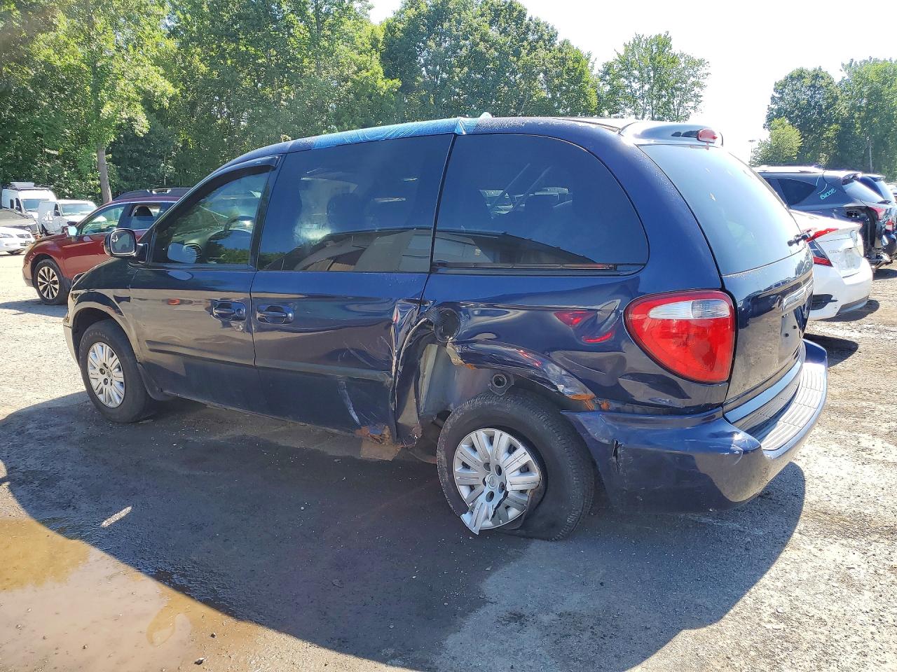 2006 Chrysler Town & Country Blue vin: 1A4GP45R26B537355