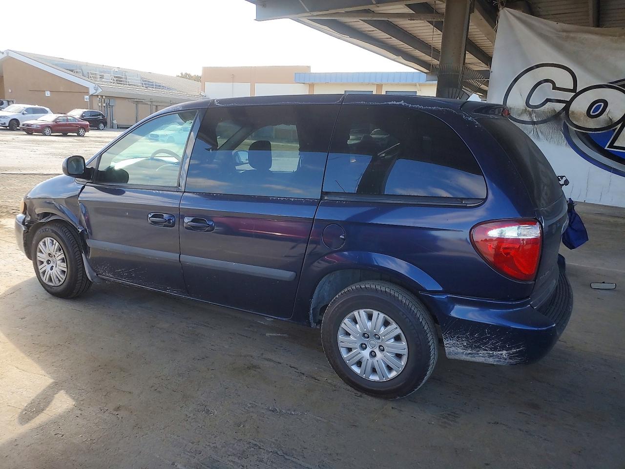 2006 Chrysler Town & Country Blue vin: 1A4GP45R26B586751