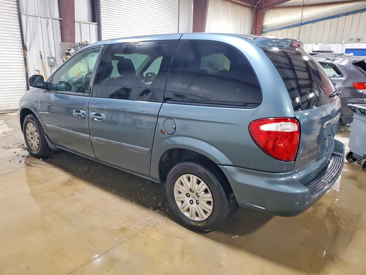 2006 Chrysler Town & Country Blue vin: 1A4GP45R56B661572