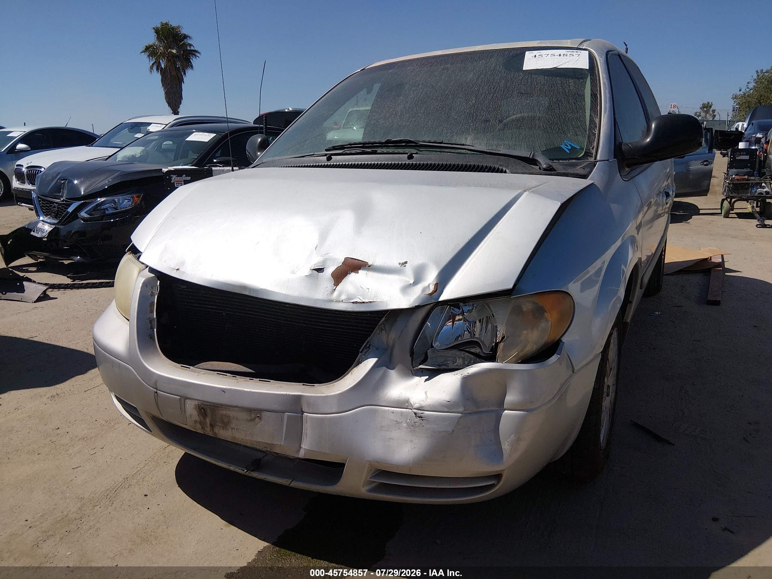 2006 Chrysler Town & Country   Gray vin: 1A4GP45R86B703944