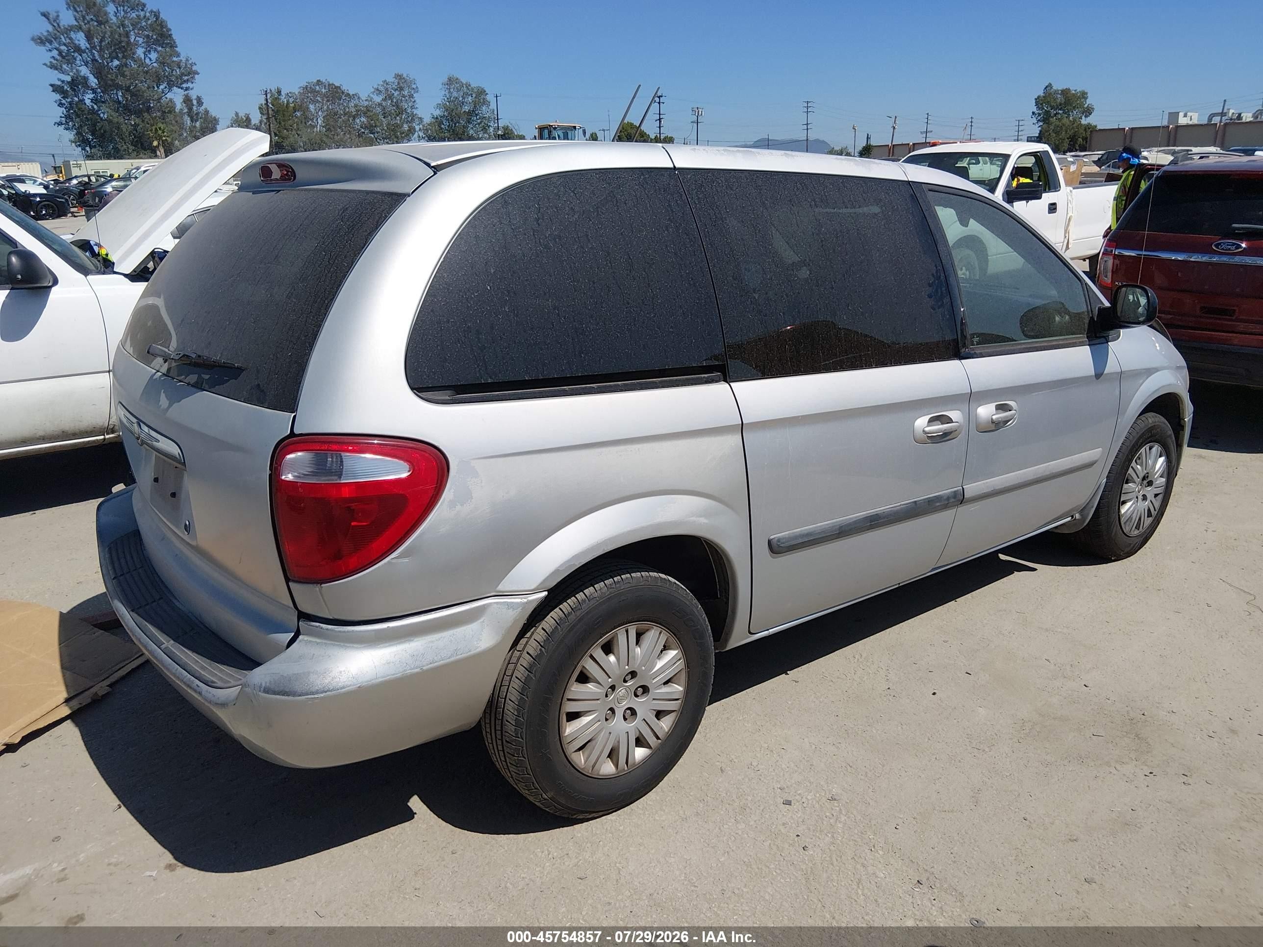 2006 Chrysler Town & Country   Gray vin: 1A4GP45R86B703944