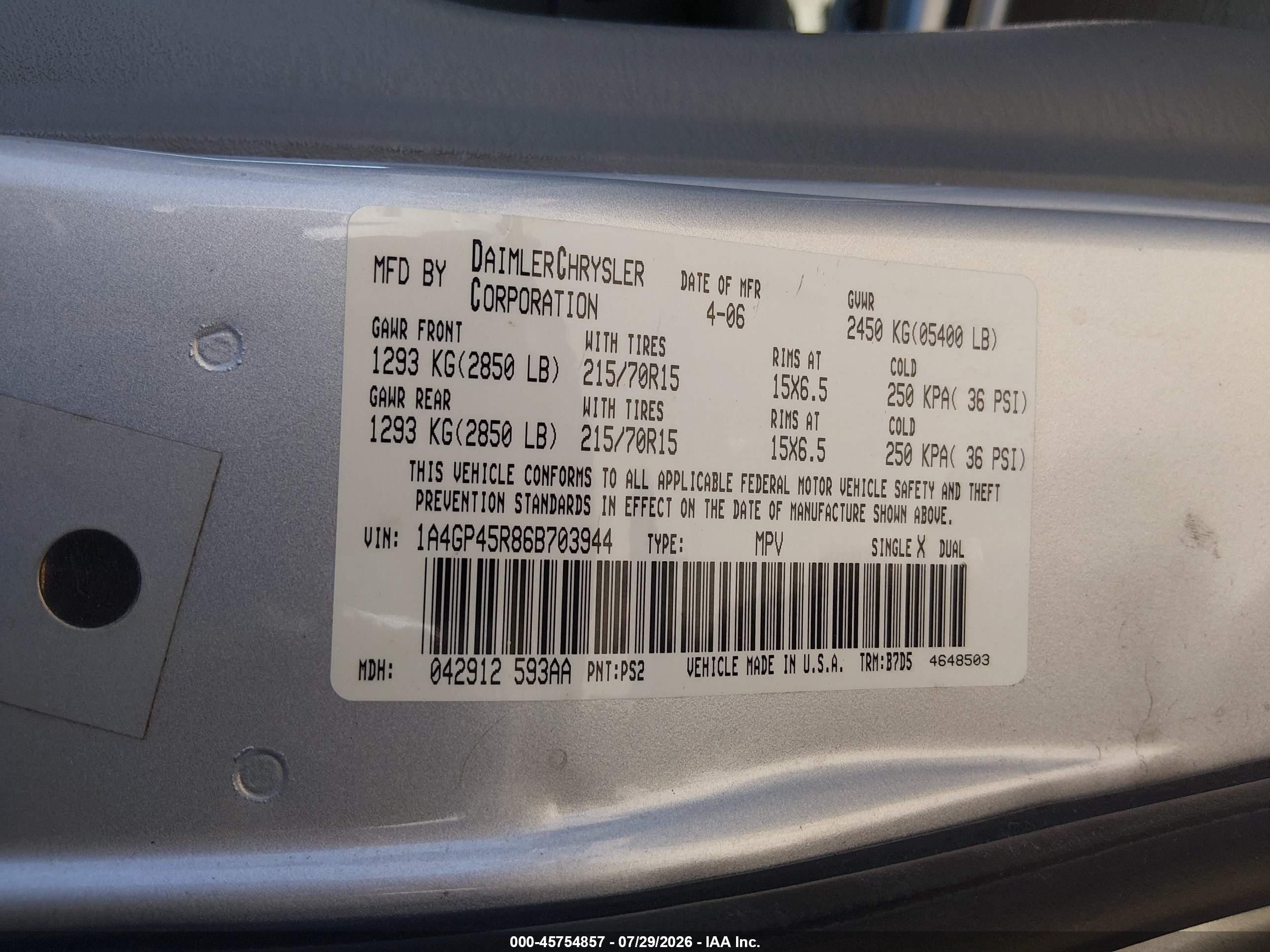 2006 Chrysler Town & Country   Gray vin: 1A4GP45R86B703944