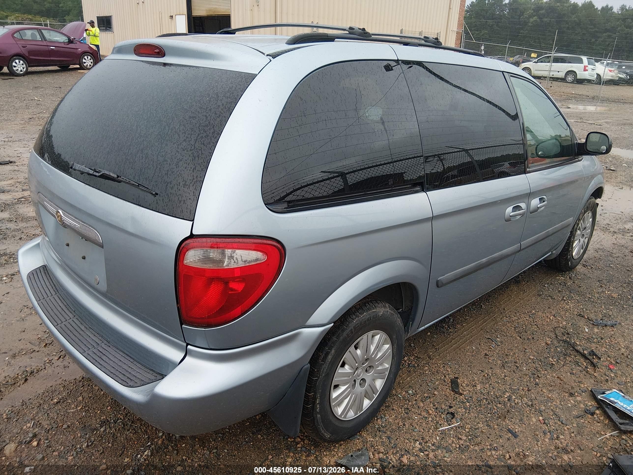 2006 Chrysler Town & Country   Light Blue vin: 1A4GP45RX6B661664