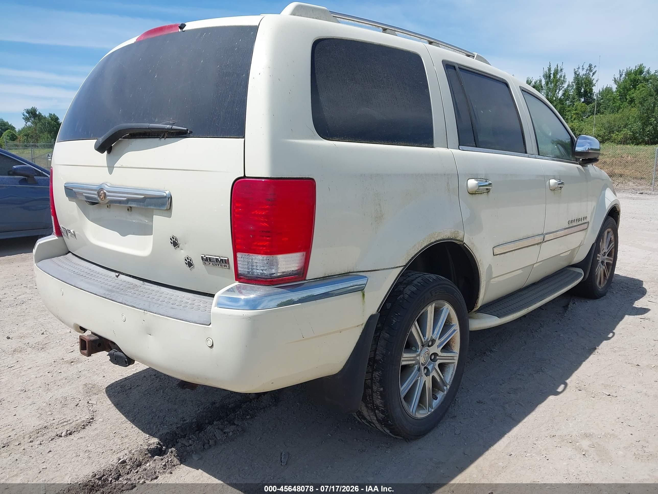 2008 Chrysler Aspen Limited White vin: 1A8HW58228F134918