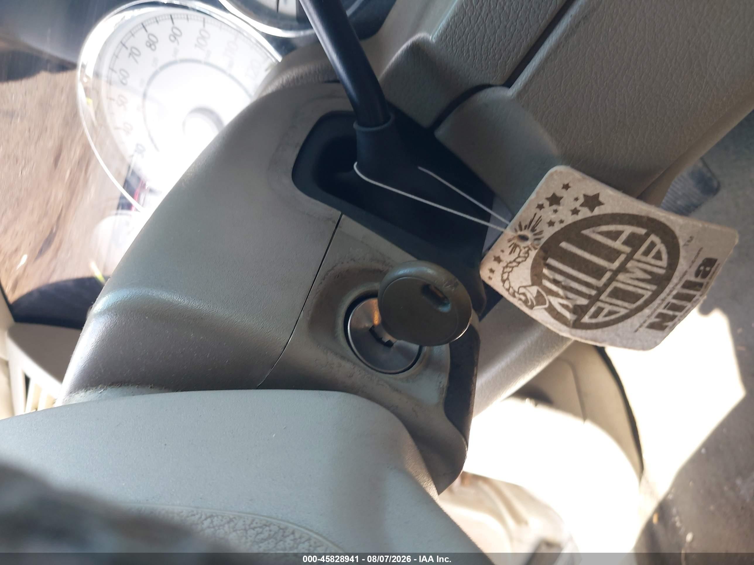 2007 Chrysler Aspen Limited Серебряный vin: 1A8HW58267F569309