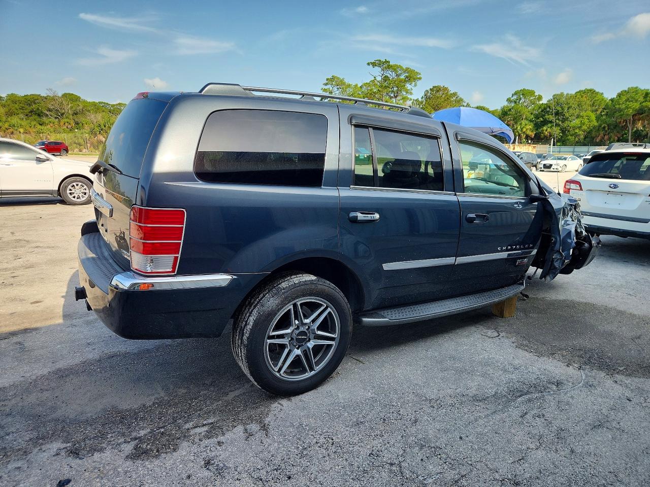 2007 Chrysler Aspen Limited Blue vin: 1A8HW58287F500945