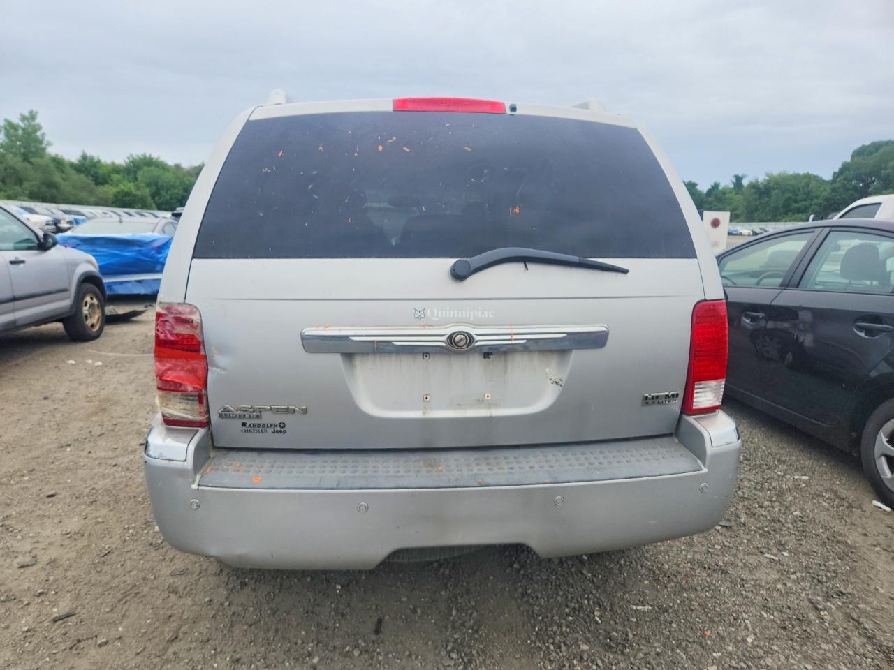 2007 Chrysler Aspen Limited Silver vin: 1A8HW58287F508415