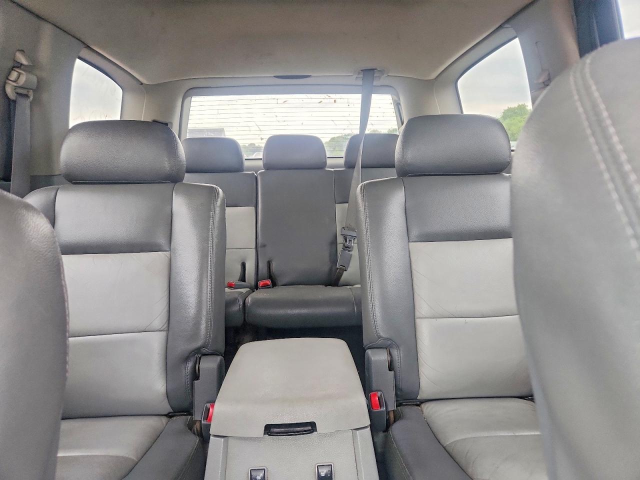 2007 Chrysler Aspen Limited Silver vin: 1A8HW58287F508415