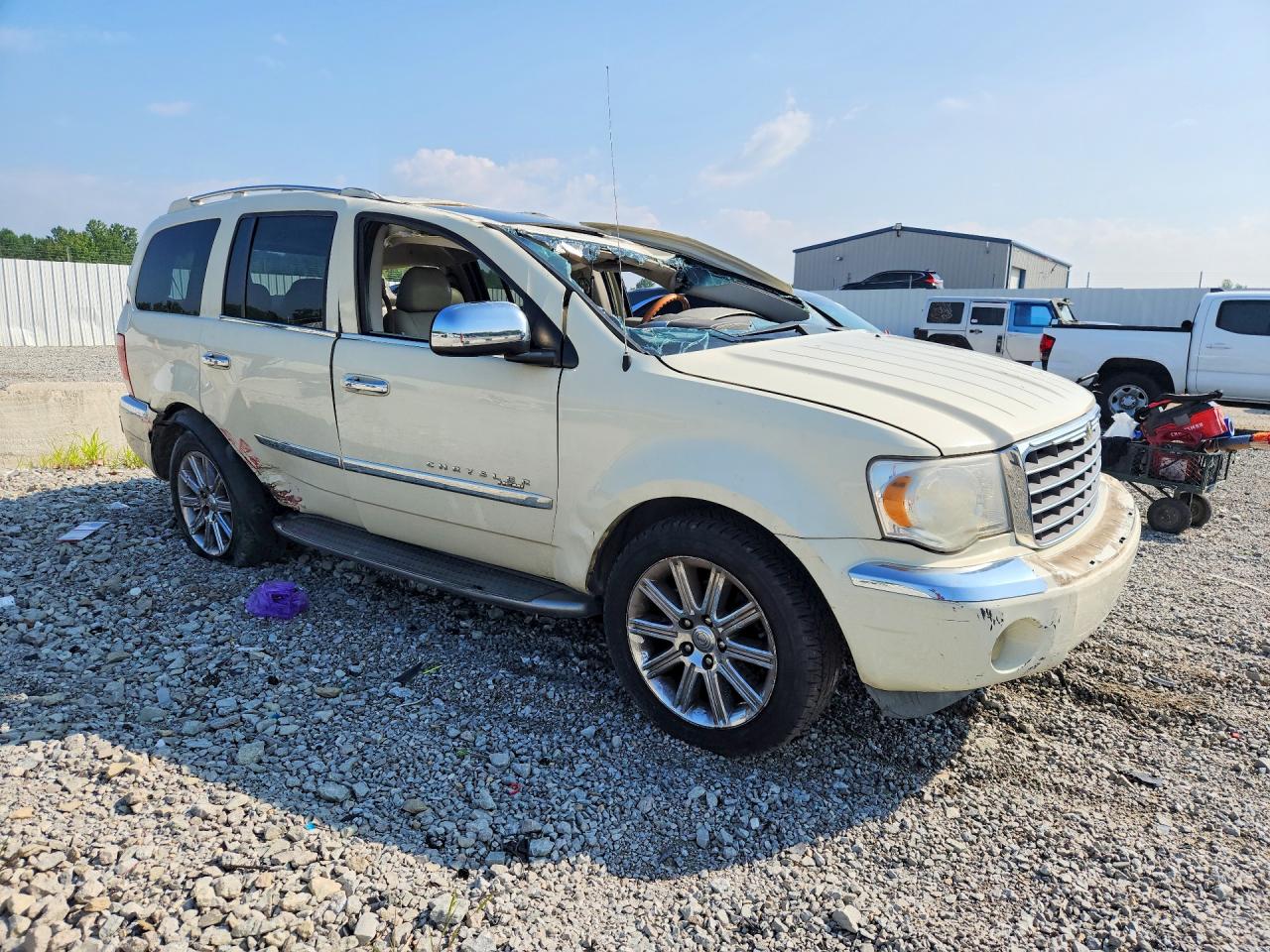 2007 Chrysler Aspen Limited Beige vin: 1A8HW58297F556232