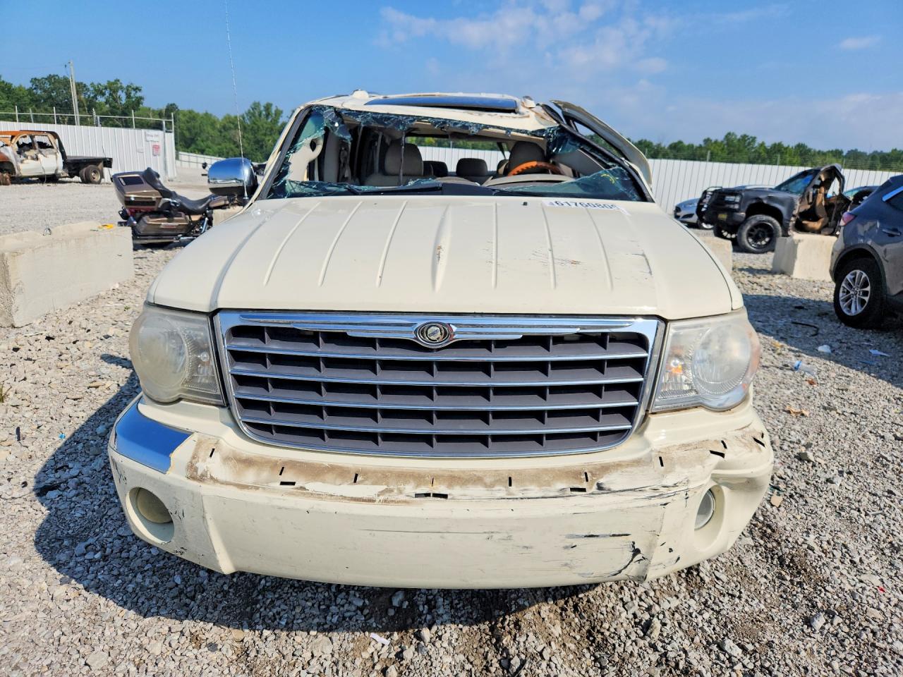 2007 Chrysler Aspen Limited Beige vin: 1A8HW58297F556232