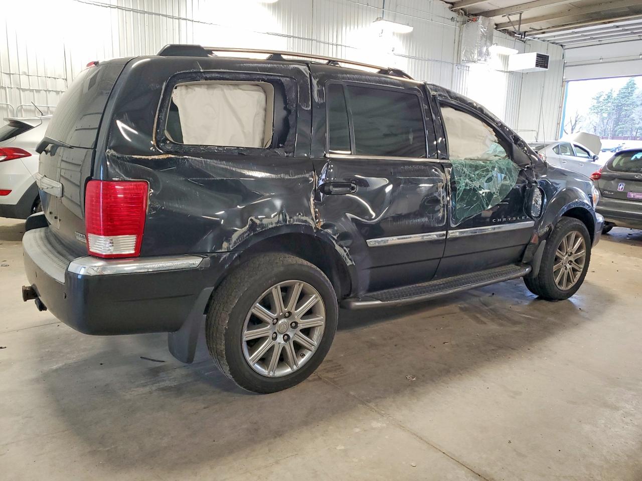 2007 Chrysler Aspen Limited Black vin: 1A8HW58297F571720
