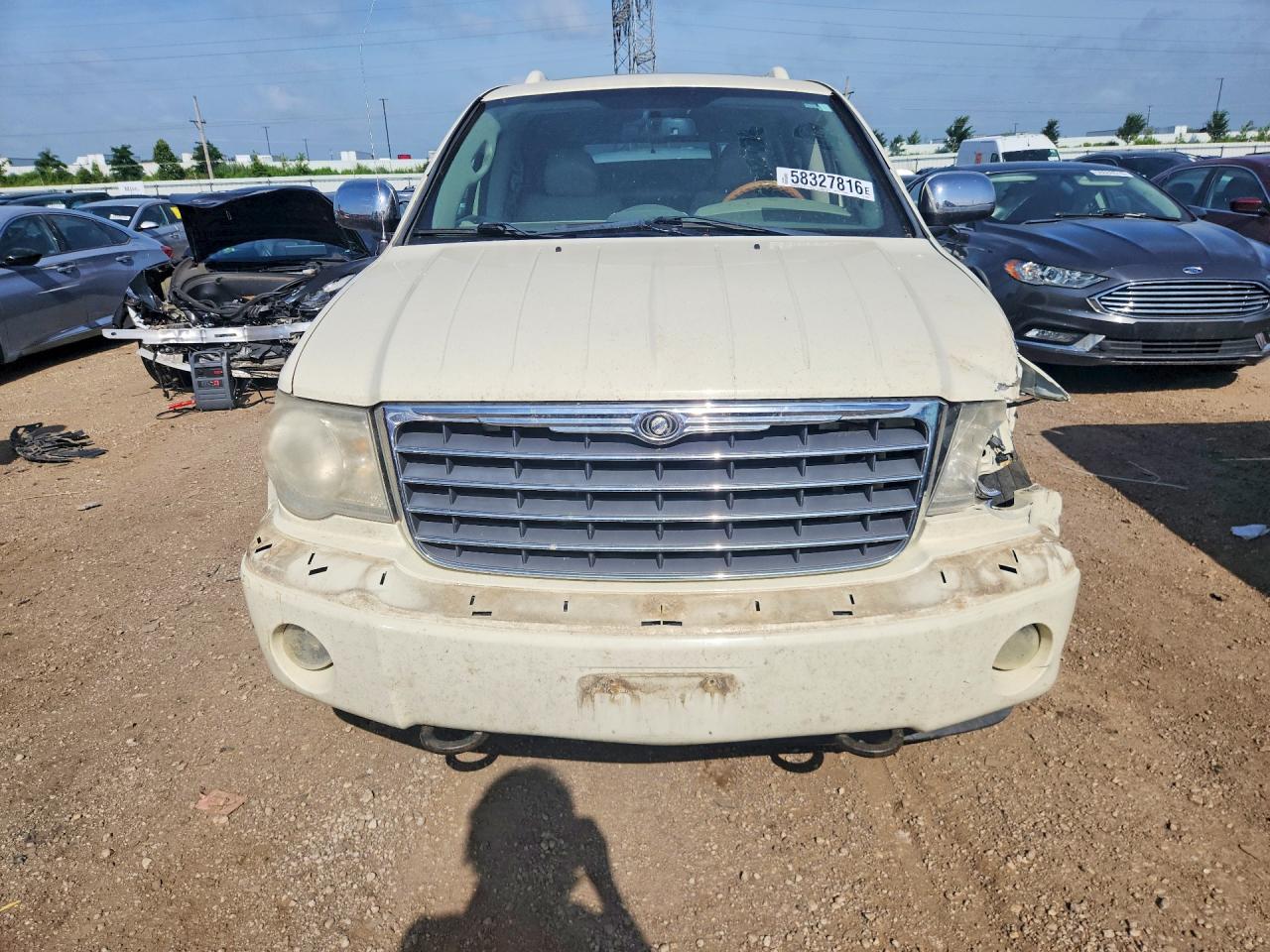 2008 Chrysler Aspen Limited White vin: 1A8HW58298F102886