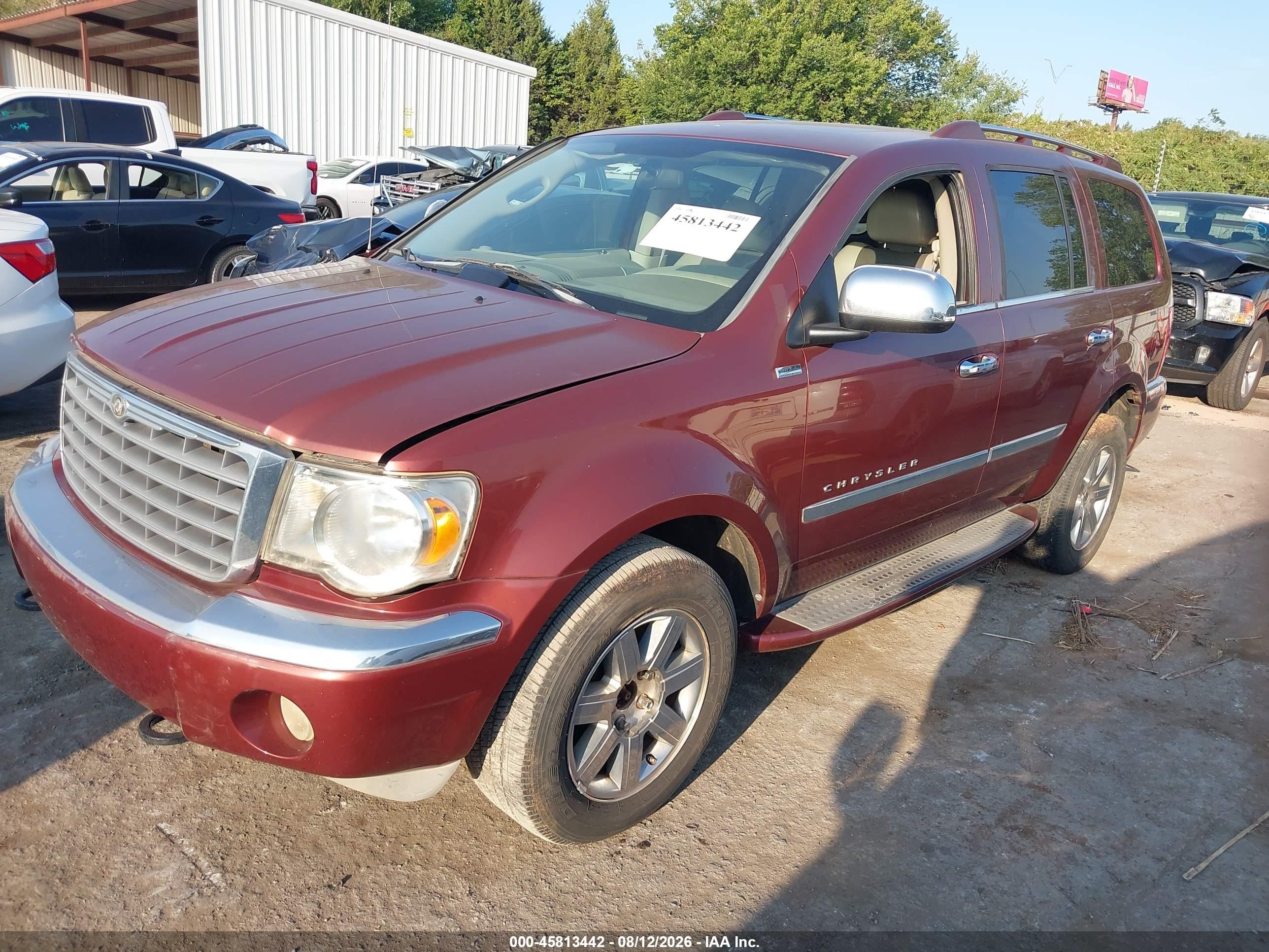 2008 Chrysler Aspen Limited Tan vin: 1A8HW58N08F132563
