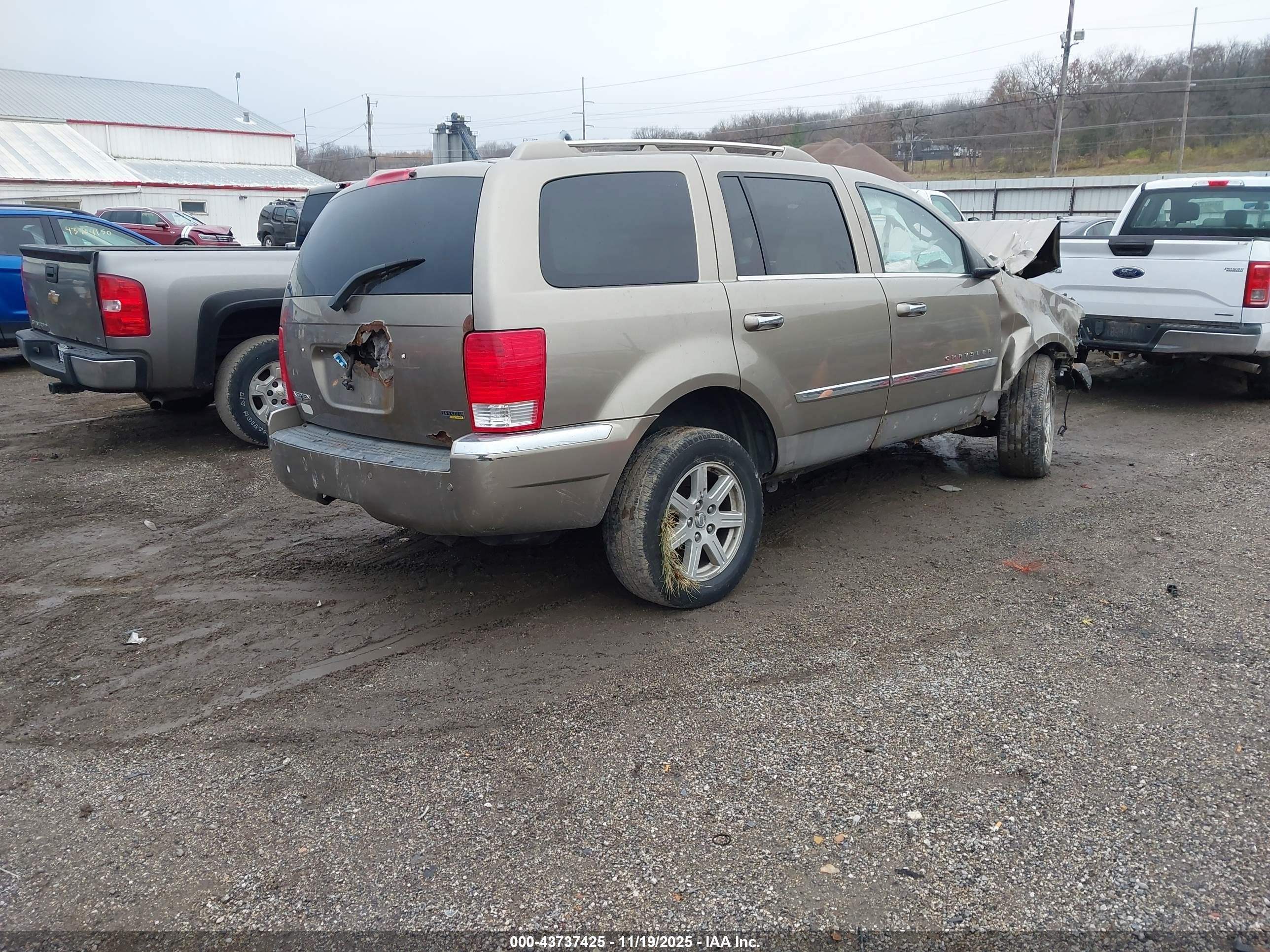 2007 Chrysler Aspen Limited Beige vin: 1A8HW58P77F529364