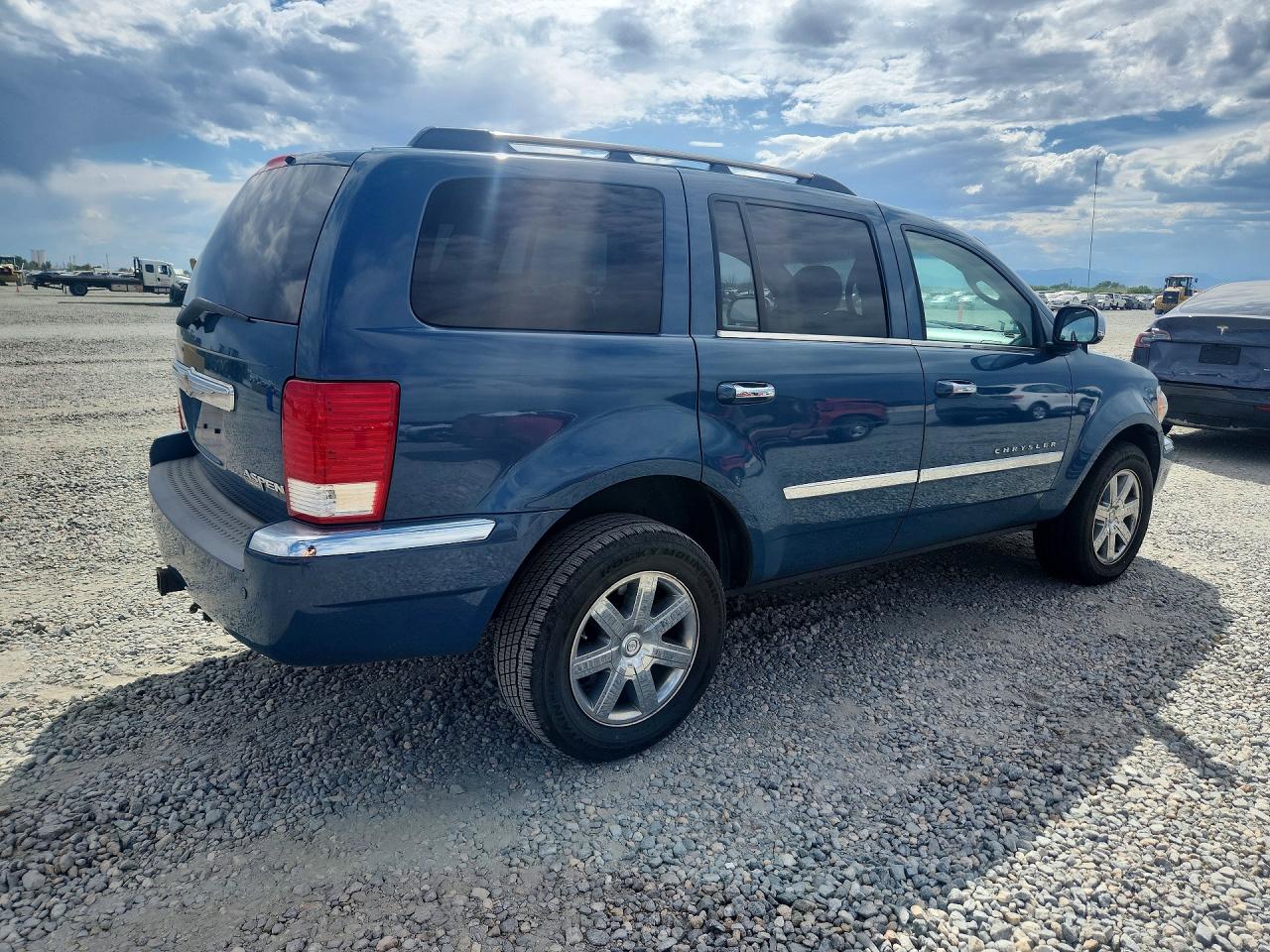 2009 Chrysler Aspen Limited Blue vin: 1A8HW58T49F715976