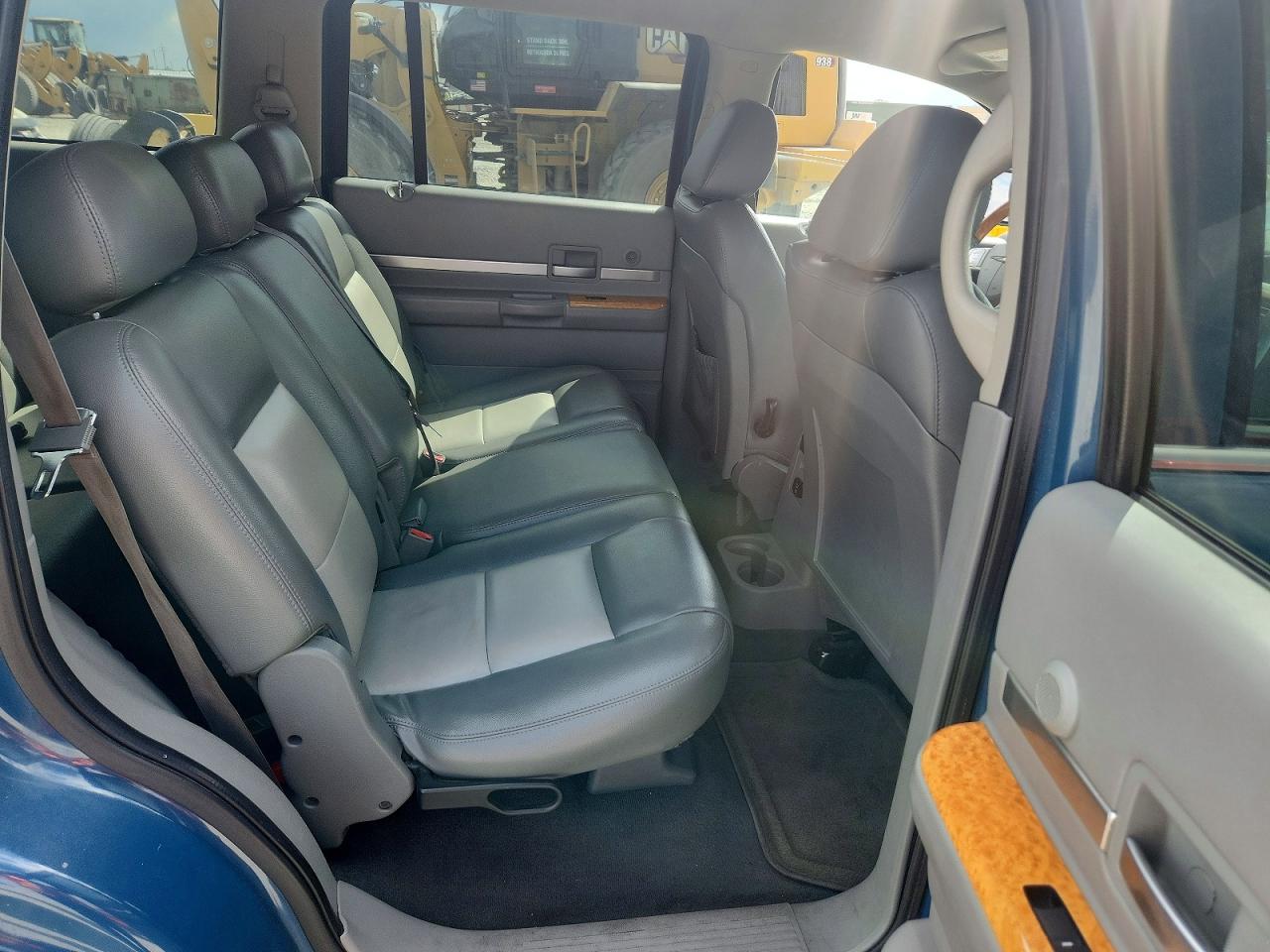 2009 Chrysler Aspen Limited Blue vin: 1A8HW58T49F715976