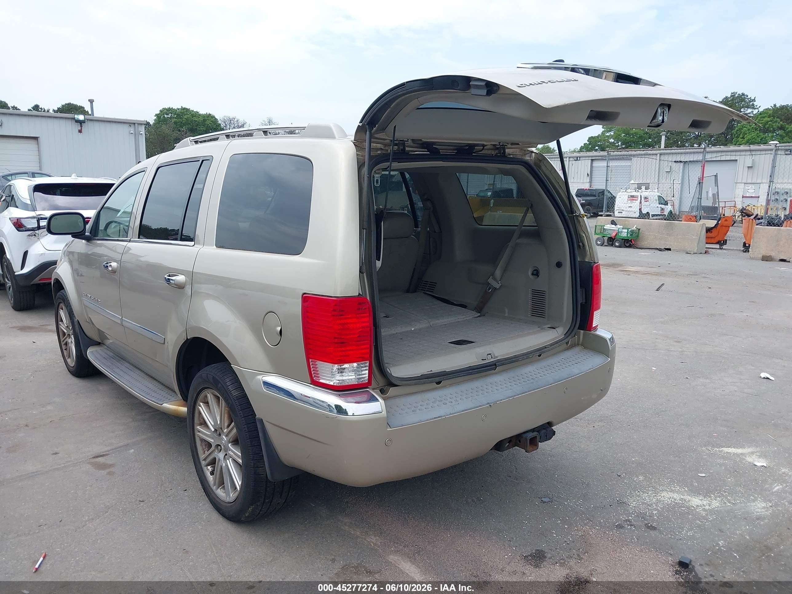 2009 Chrysler Aspen Limited Dark Brown vin: 1A8HW58TX9F719238