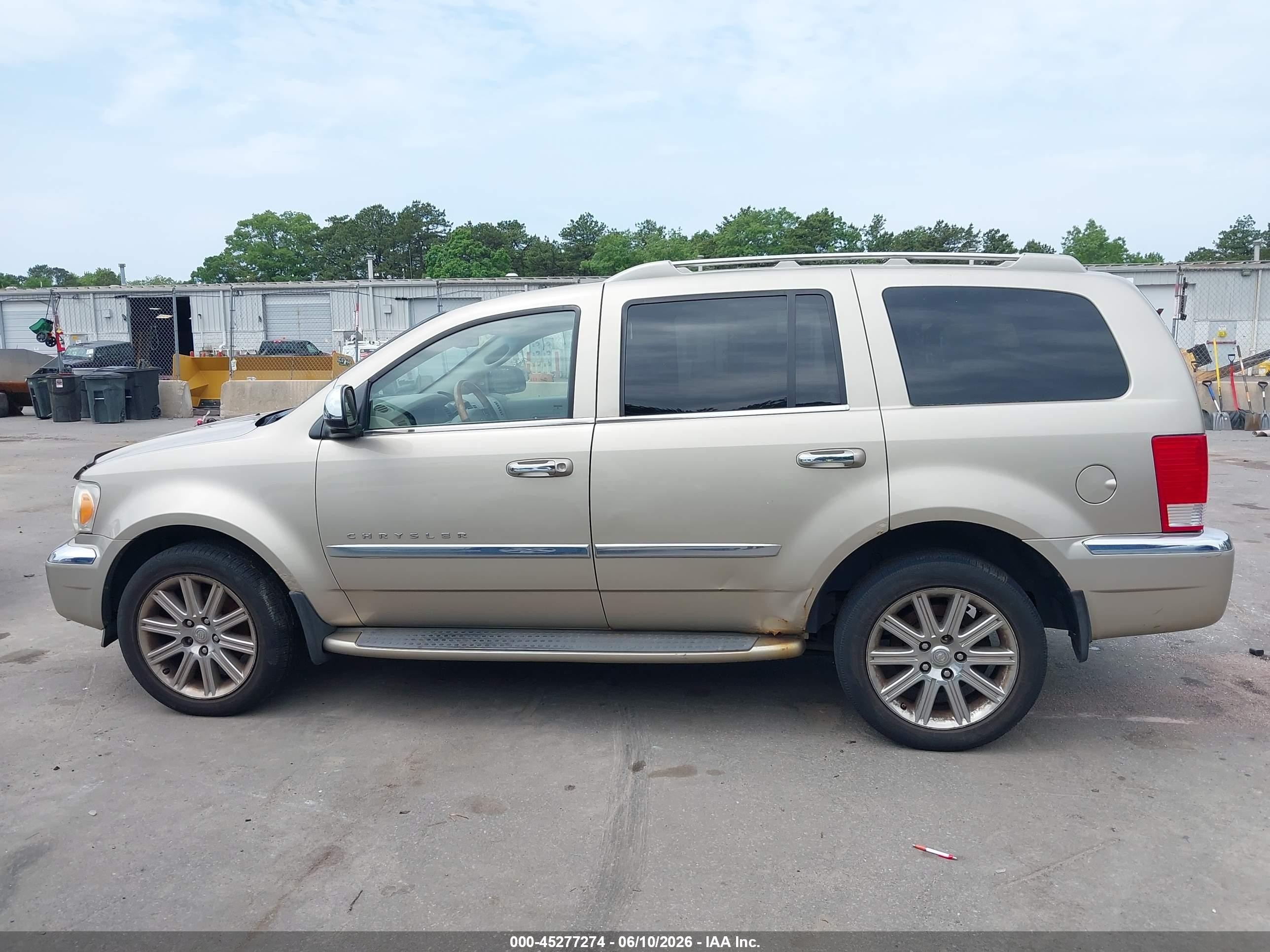 2009 Chrysler Aspen Limited Dark Brown vin: 1A8HW58TX9F719238