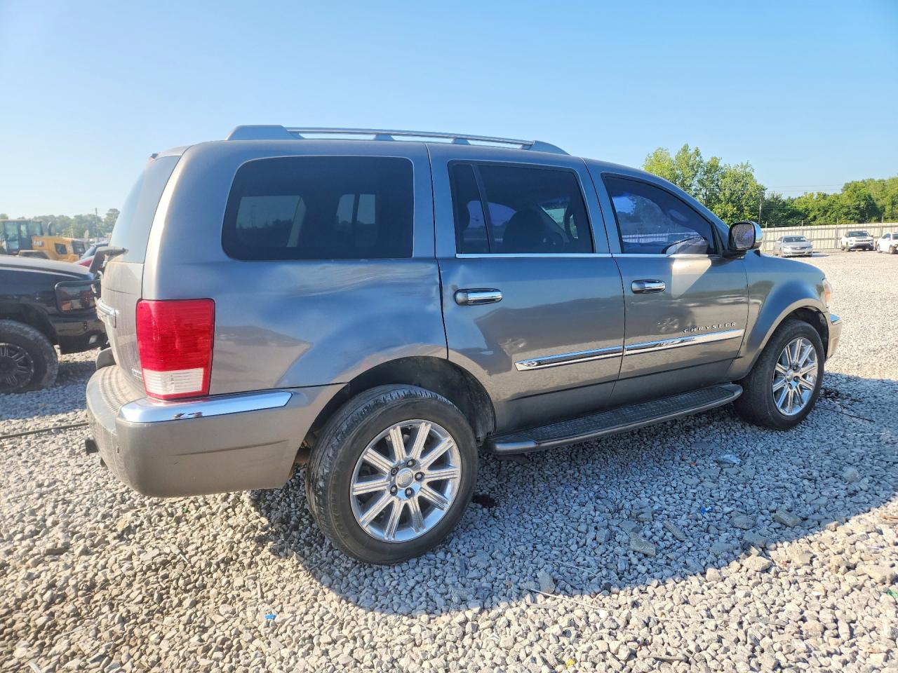 2007 Chrysler Aspen Limited Gray vin: 1A8HX58227F554383