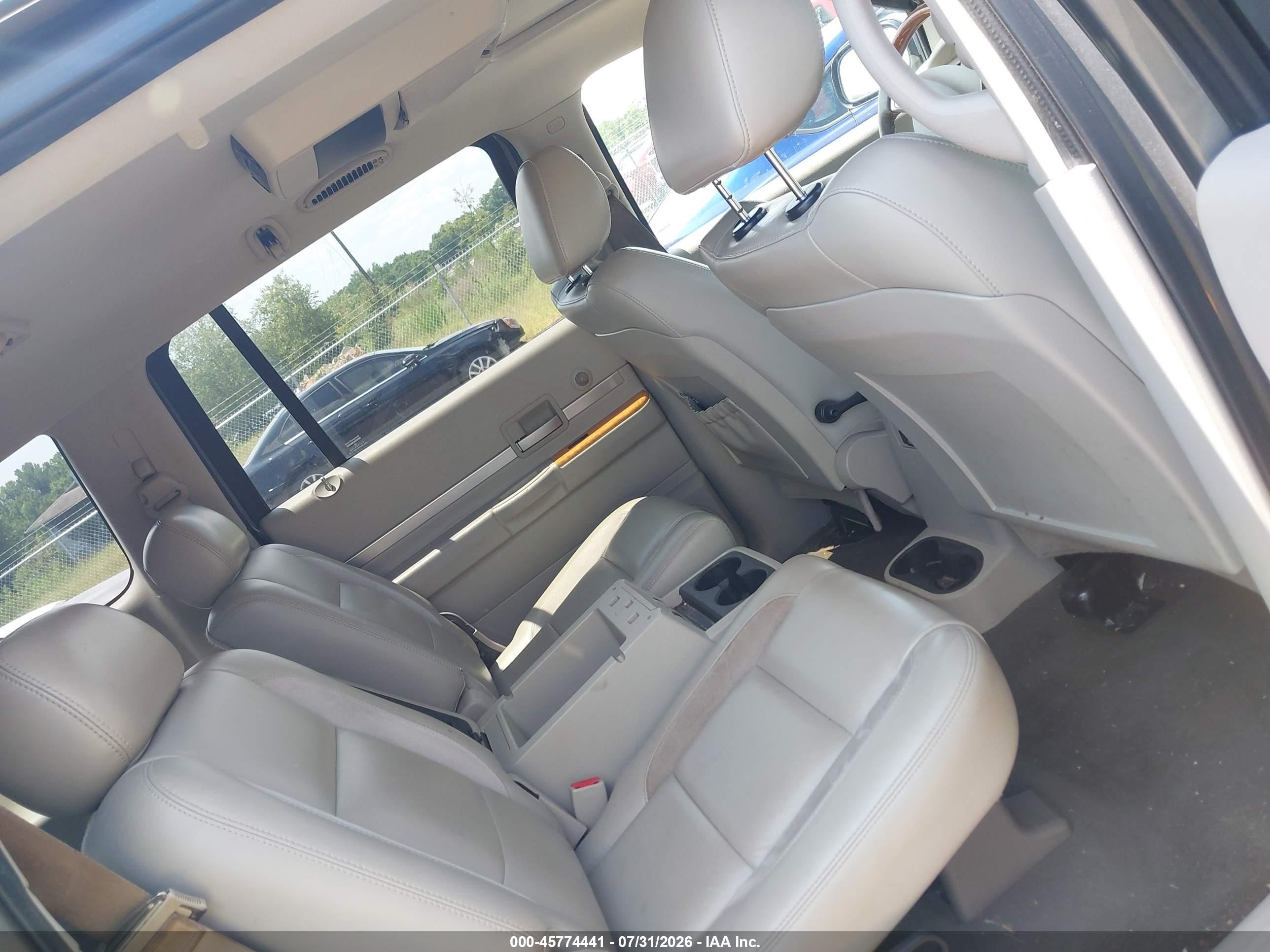 2007 Chrysler Aspen Limited Silver vin: 1A8HX58287F571480