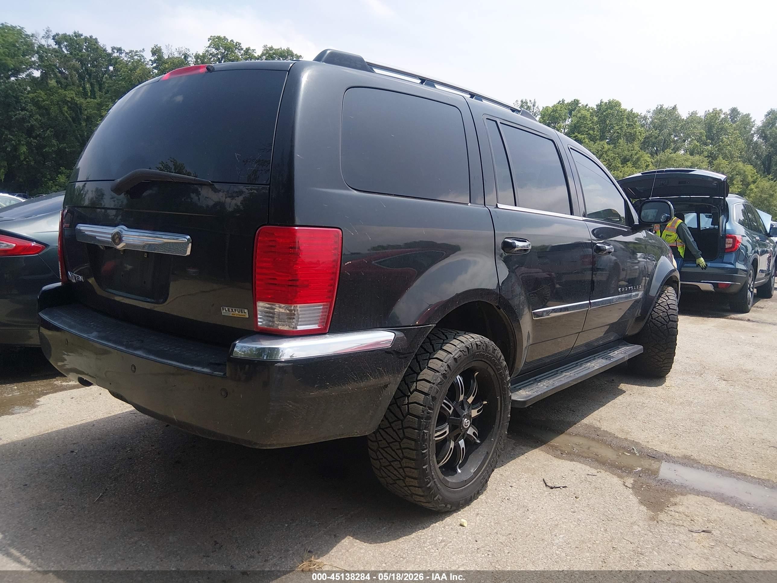 2008 Chrysler Aspen Limited Black vin: 1A8HX58N48F146799