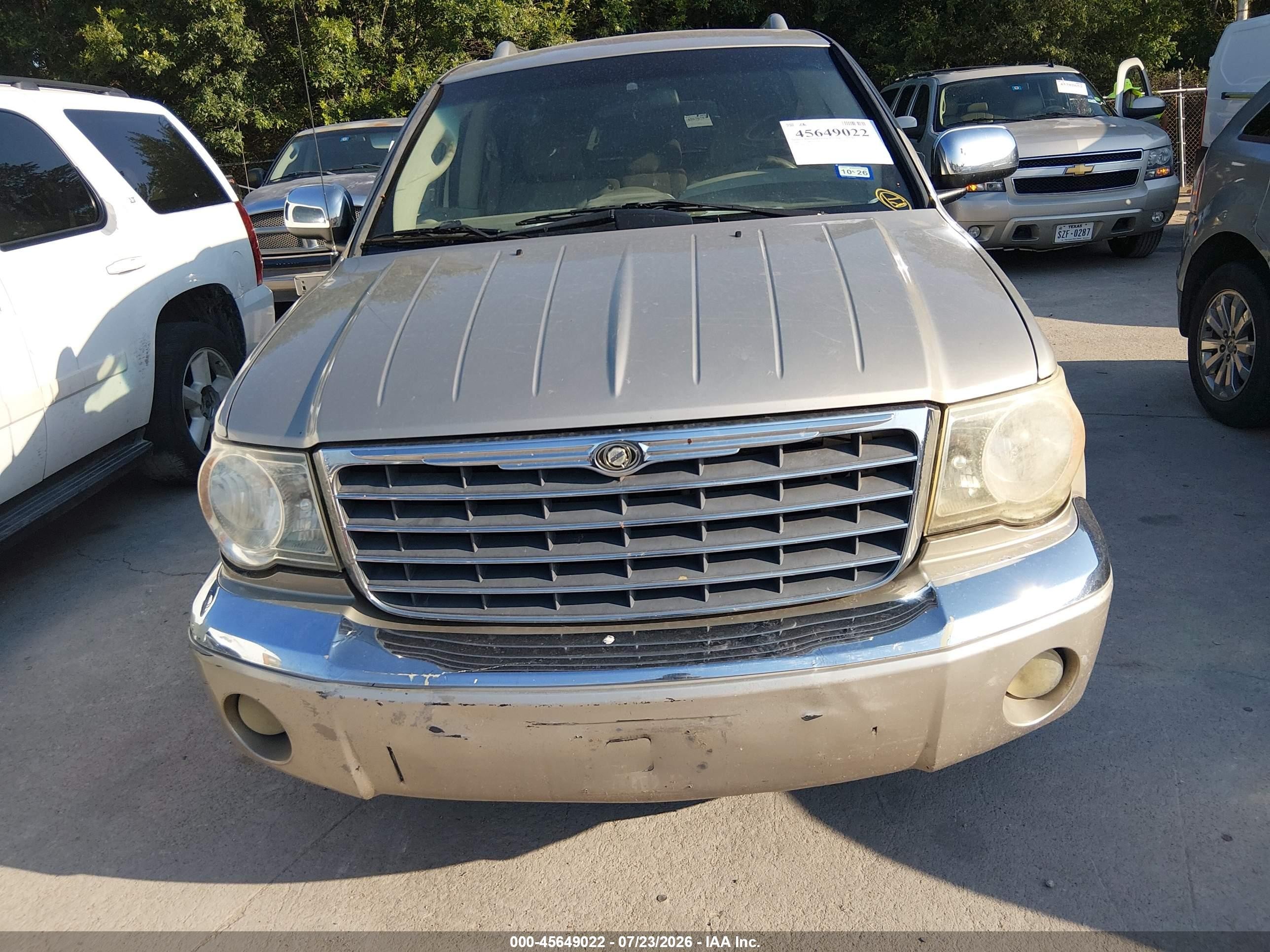 2008 Chrysler Aspen Limited Beige vin: 1A8HX58NX8F111538