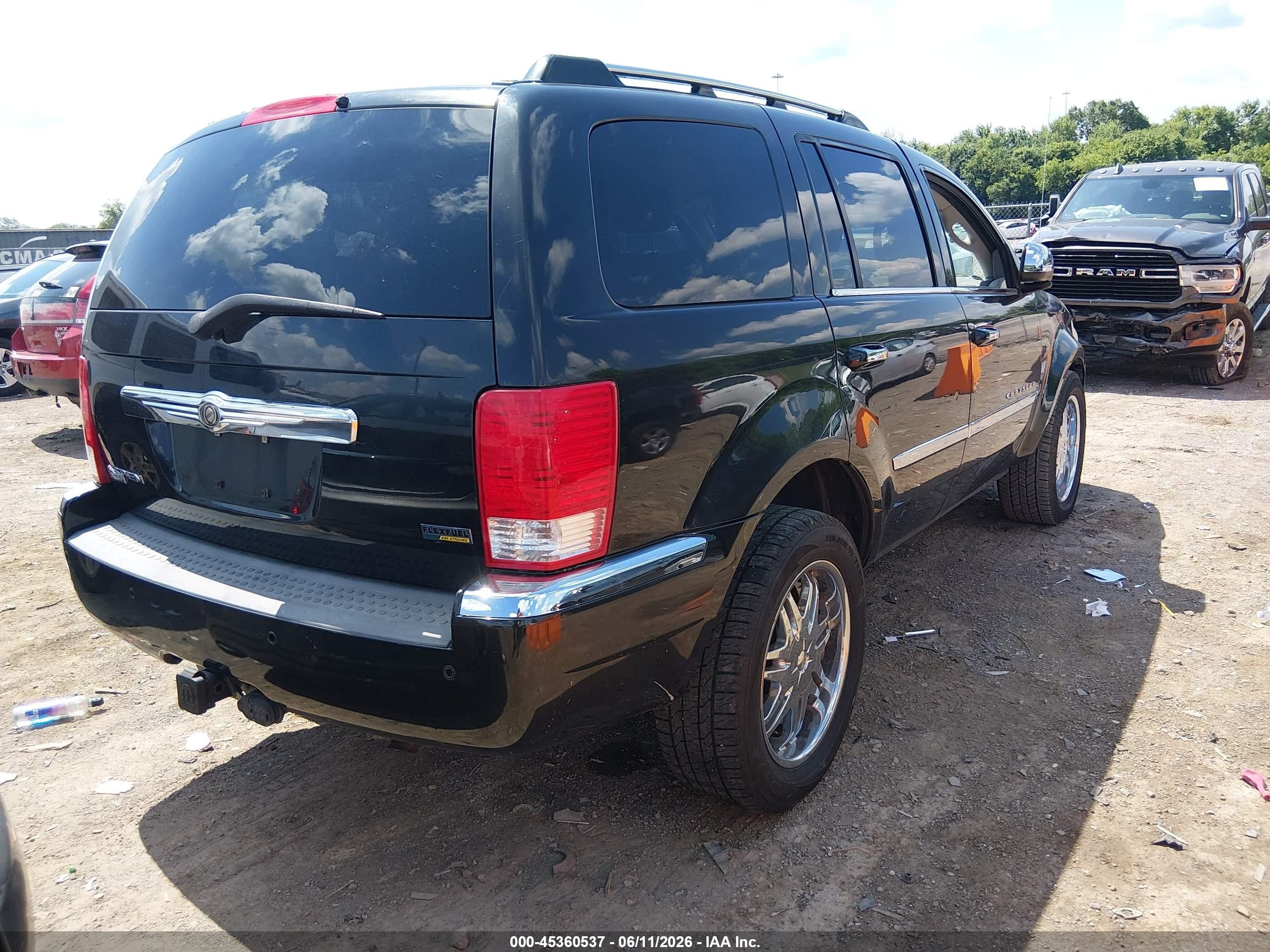 2007 Chrysler Aspen Limited Black vin: 1A8HX58P27F504028