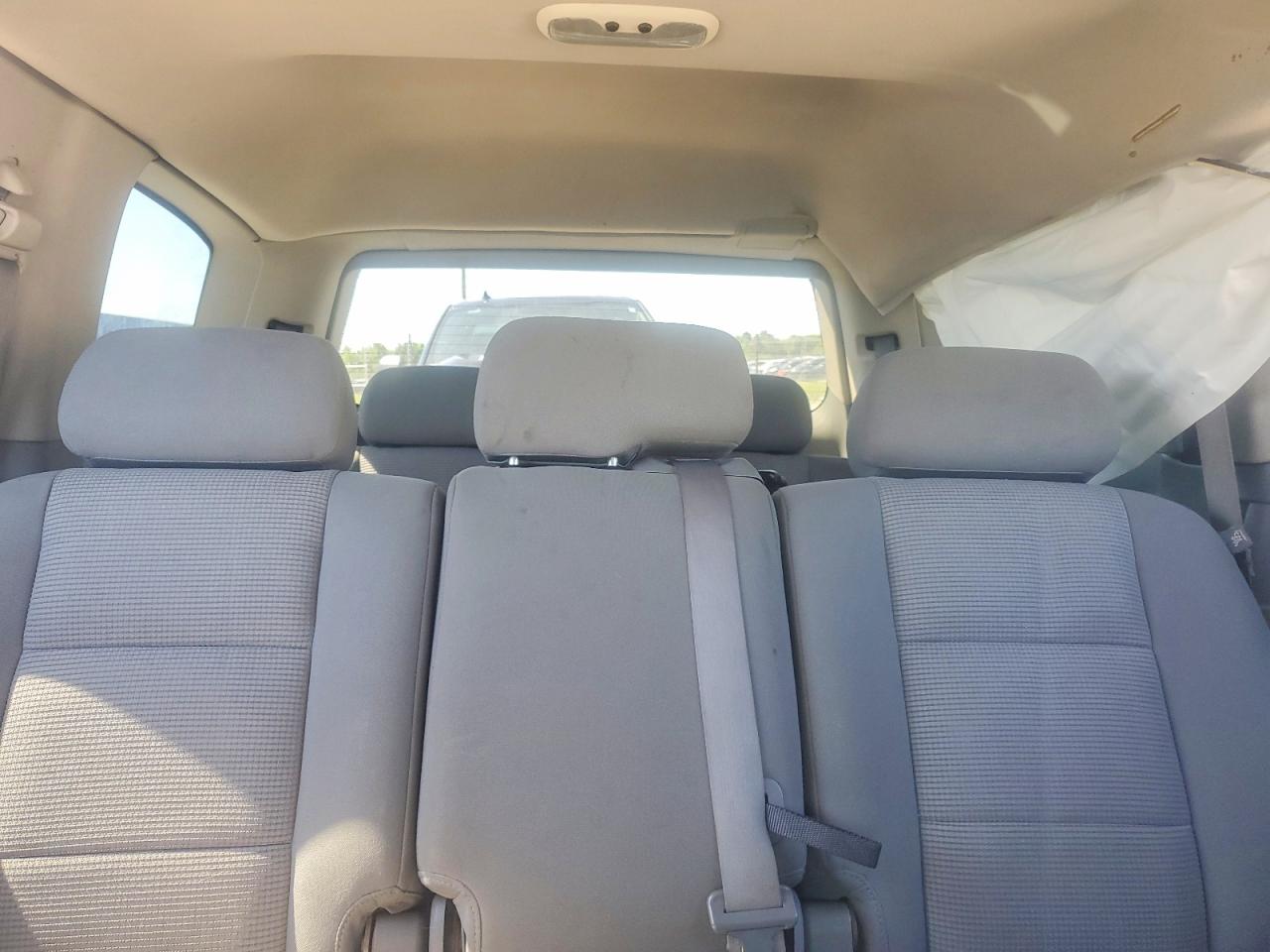 2007 Chrysler Aspen Limited Серебряный vin: 1A8HX58P67F535136