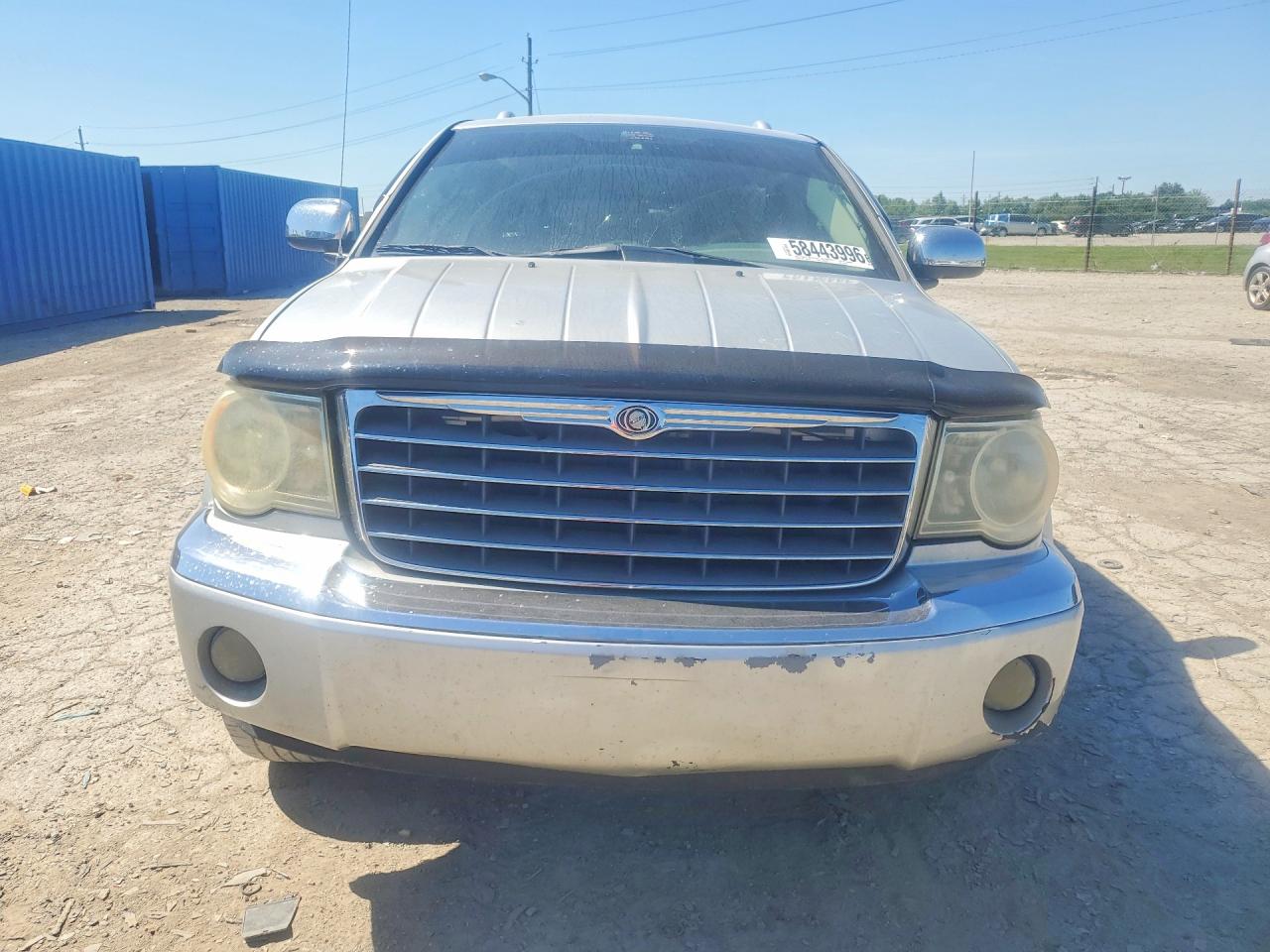 2007 Chrysler Aspen Limited Серебряный vin: 1A8HX58P67F535136