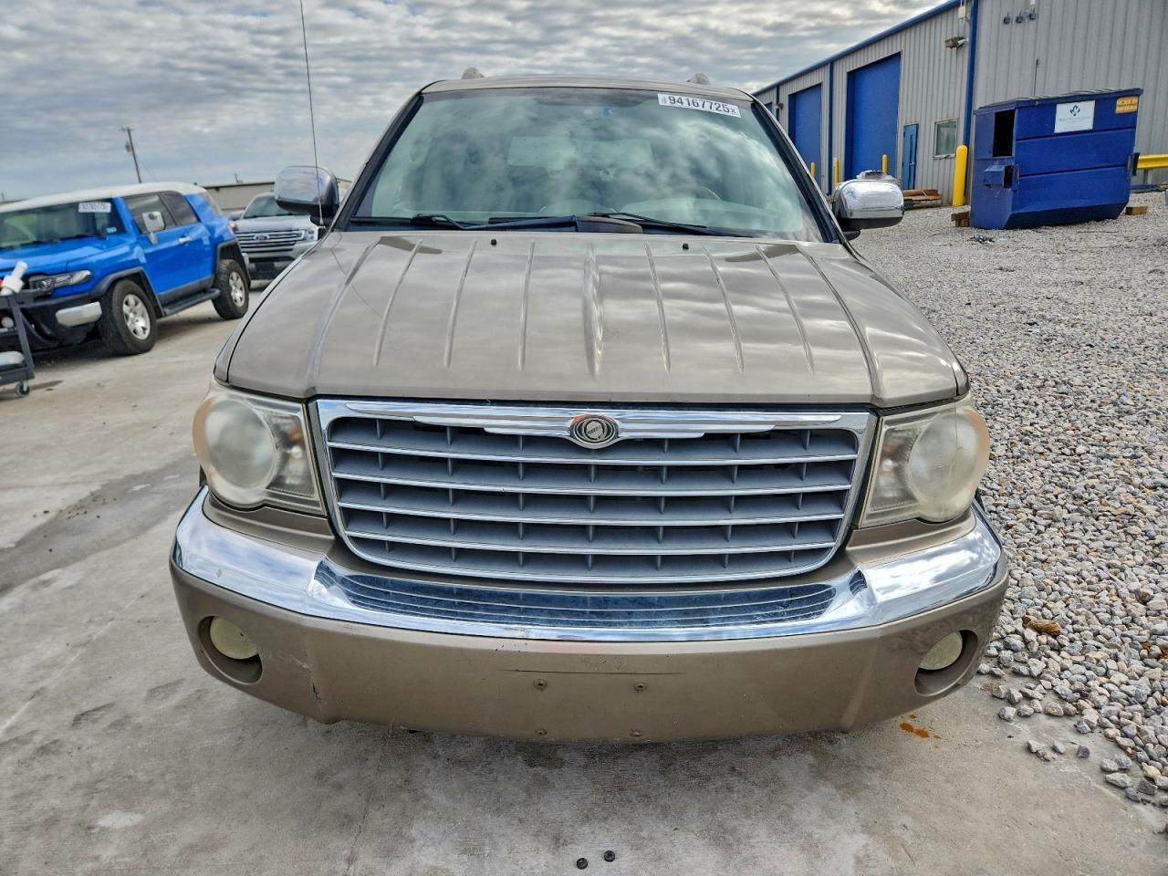 2007 Chrysler Aspen Limited Gold vin: 1A8HX58PX7F515990