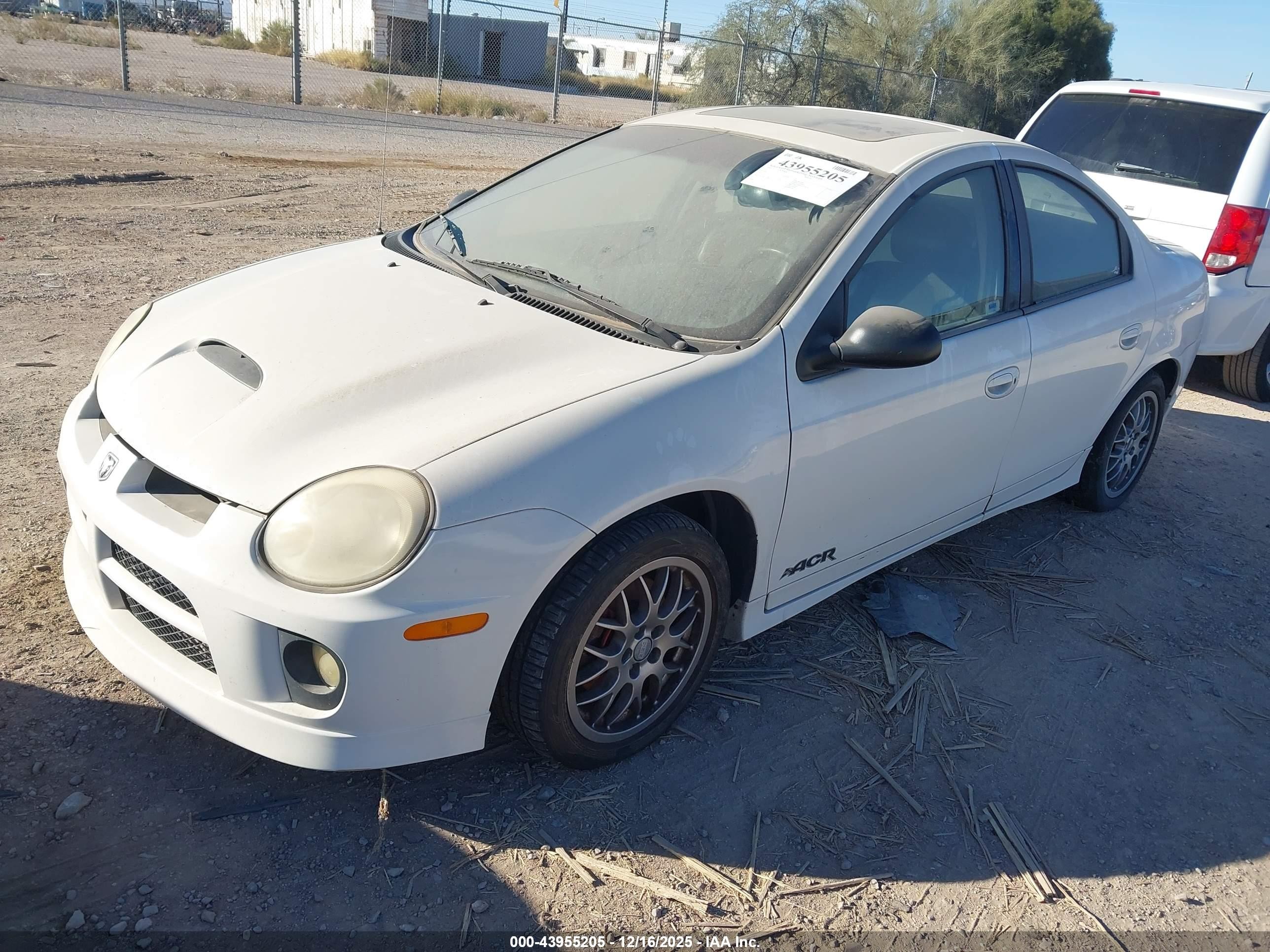 2005 Dodge Srt4   Белый vin: 1B3AS66S05D241634