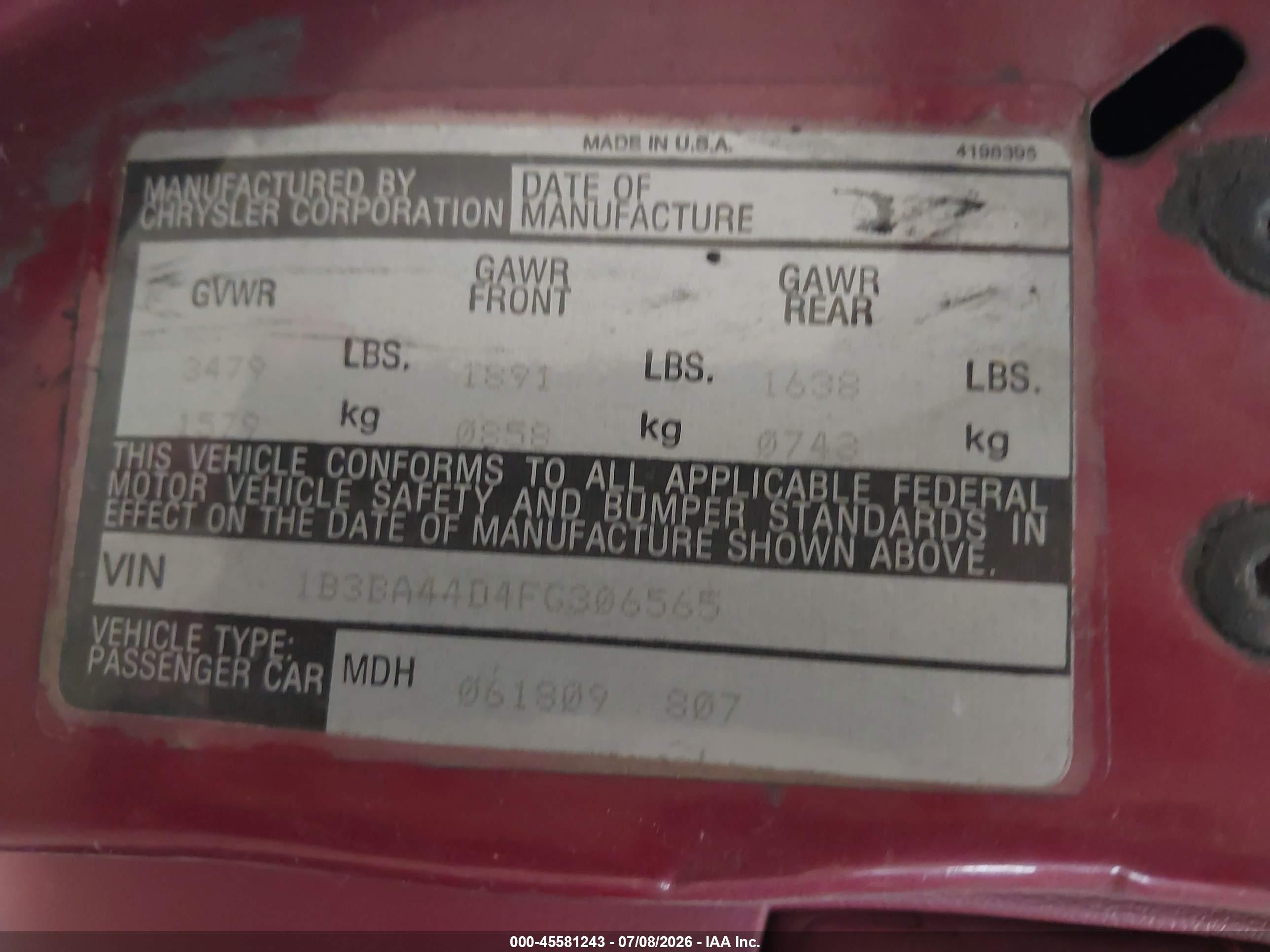 1985 Dodge Daytona   Burgundy vin: 1B3BA44D4FG306565
