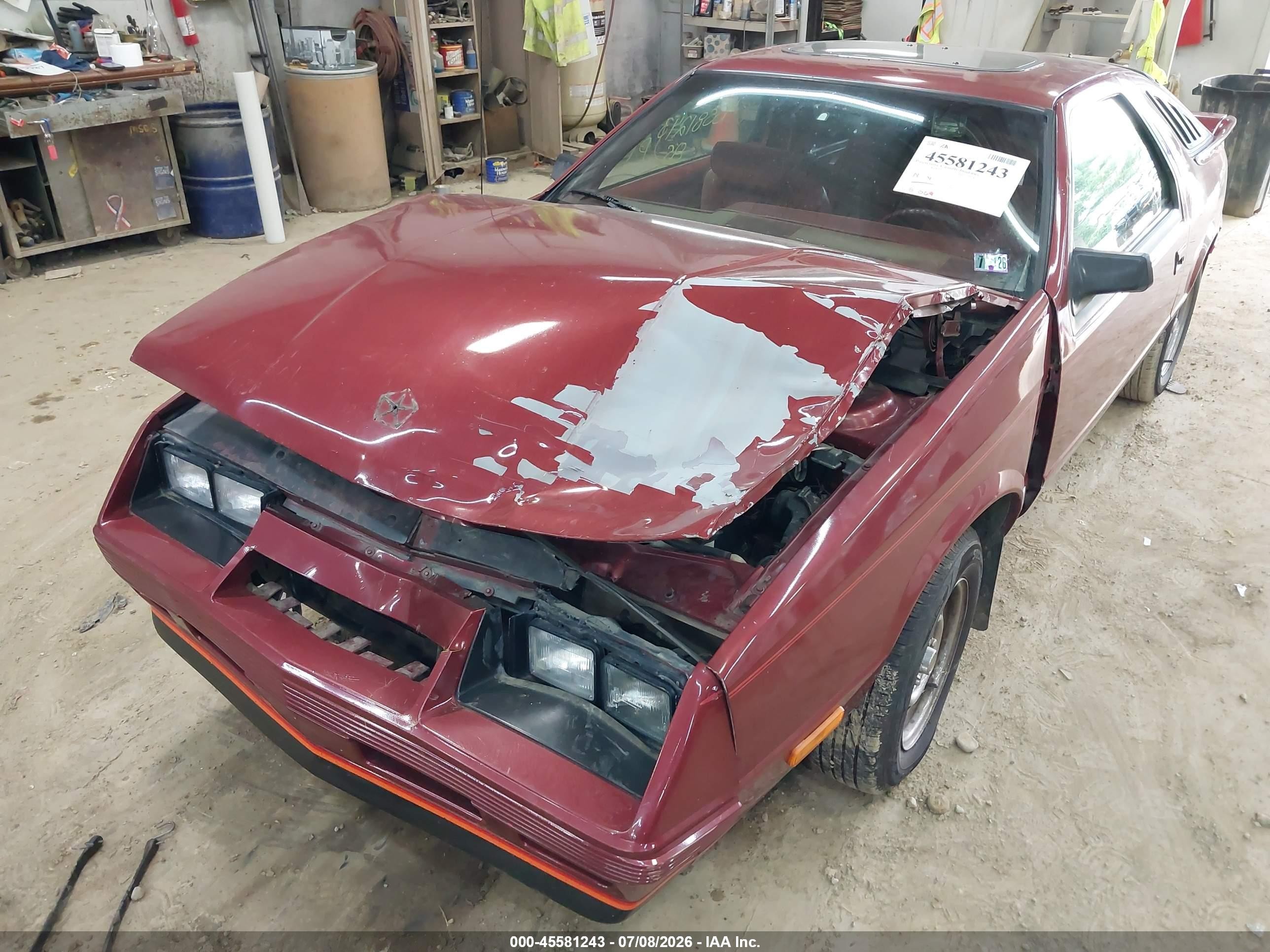 1985 Dodge Daytona   Burgundy vin: 1B3BA44D4FG306565