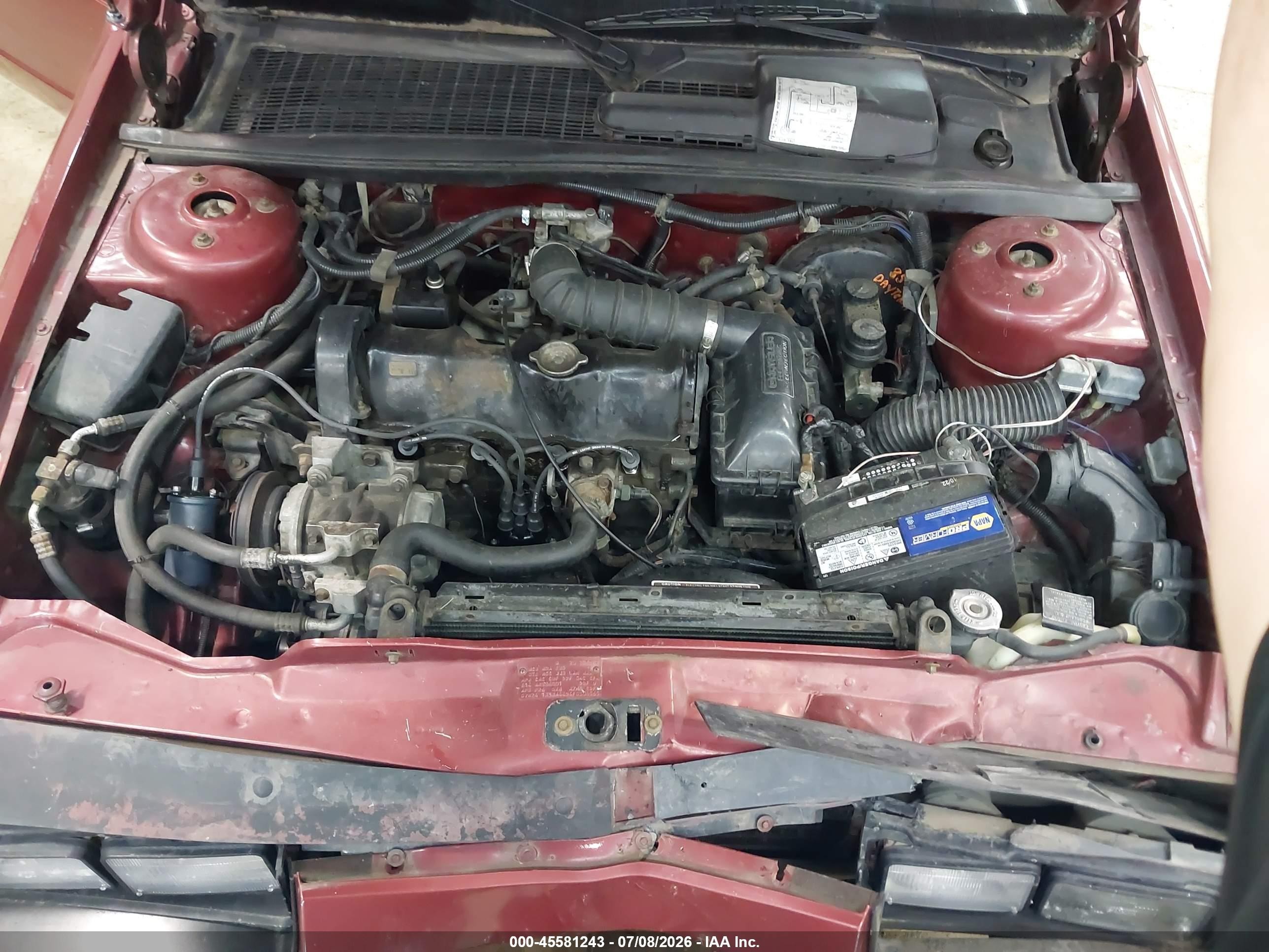 1985 Dodge Daytona   Burgundy vin: 1B3BA44D4FG306565