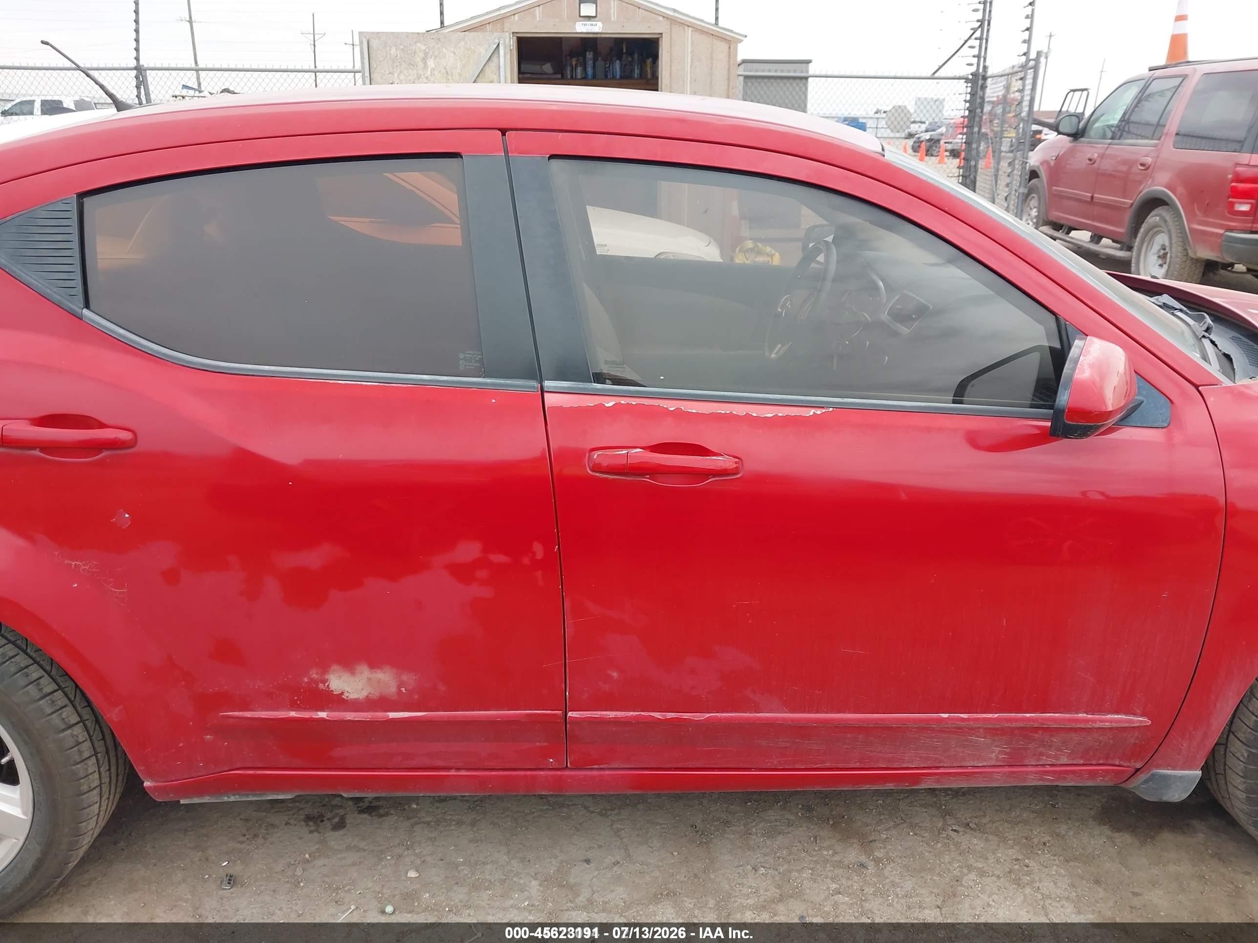 2011 Dodge Avenger Mainstreet Red vin: 1B3BD1FB2BN557172