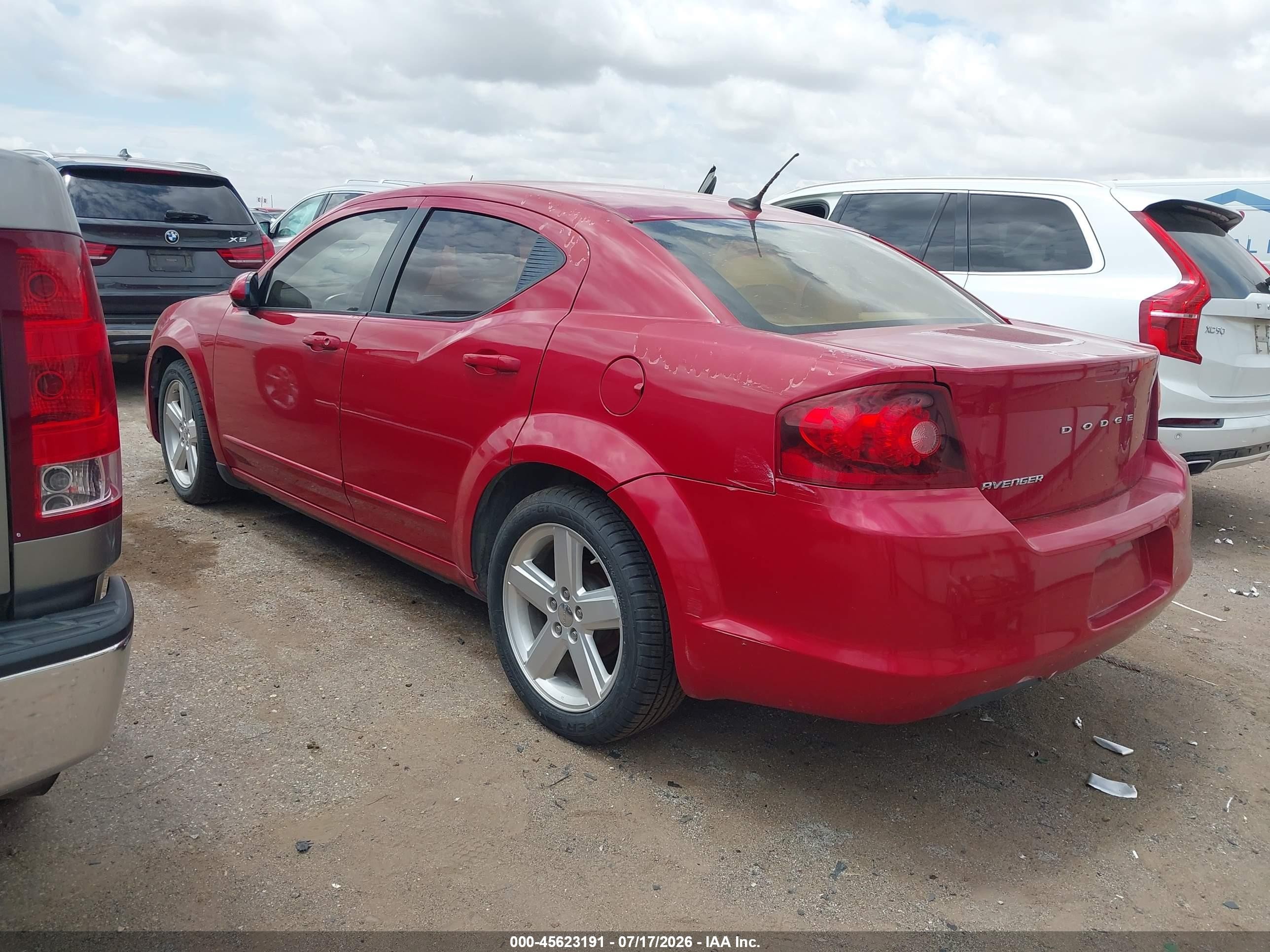 2011 Dodge Avenger Mainstreet Red vin: 1B3BD1FB2BN557172