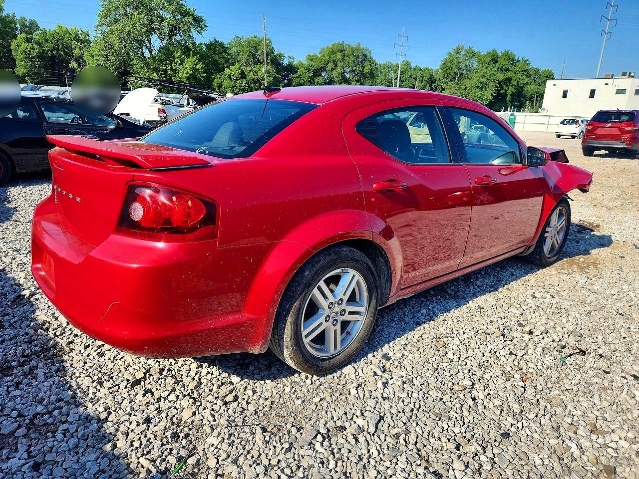 2011 Dodge Avenger Mainstreet Red vin: 1B3BD1FB4BN538137