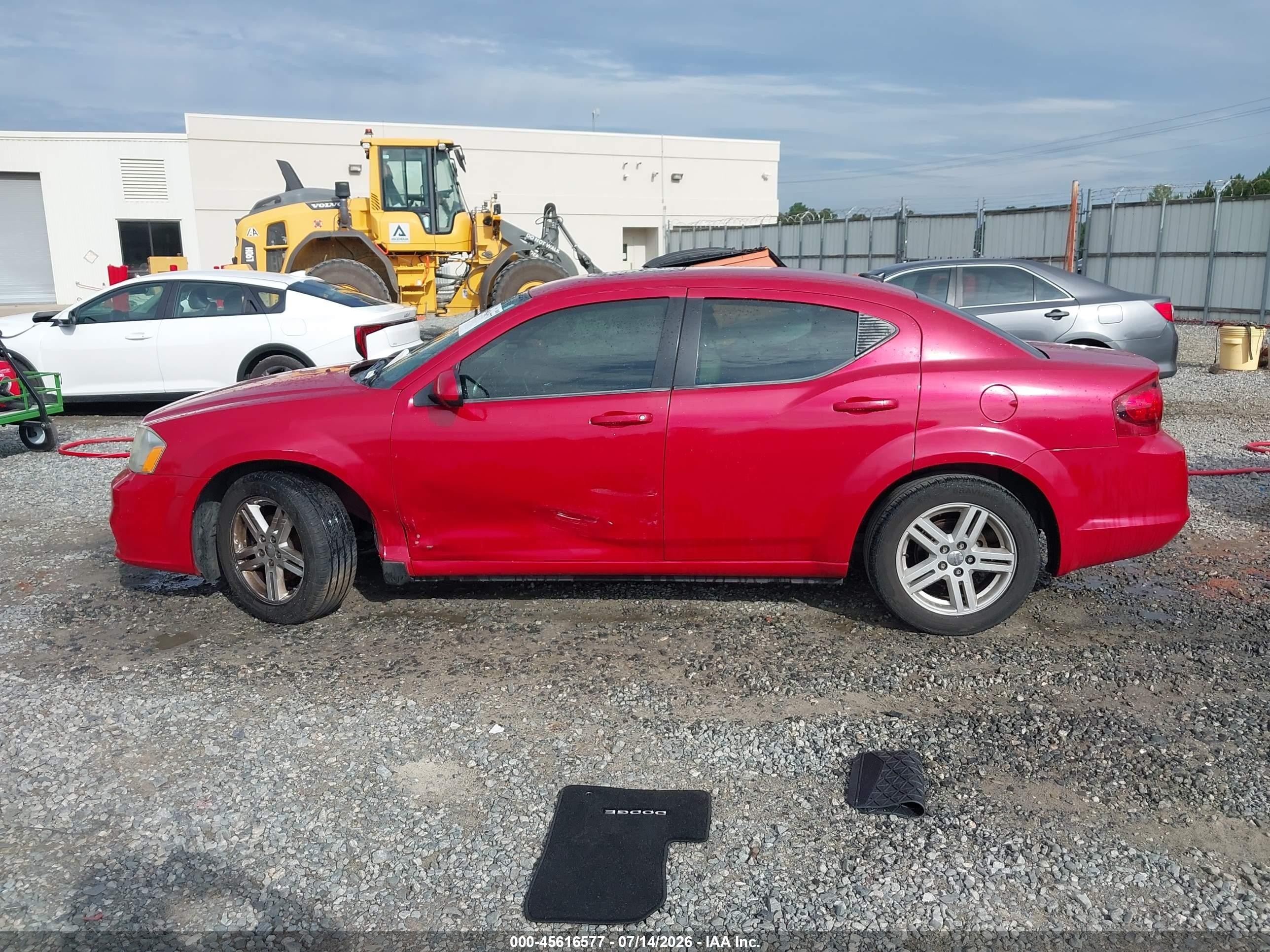 2011 Dodge Avenger Mainstreet Red vin: 1B3BD1FB6BN536888