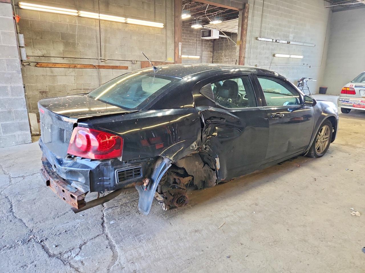 2011 Dodge Avenger Mainstreet Black vin: 1B3BD1FB7BN564893