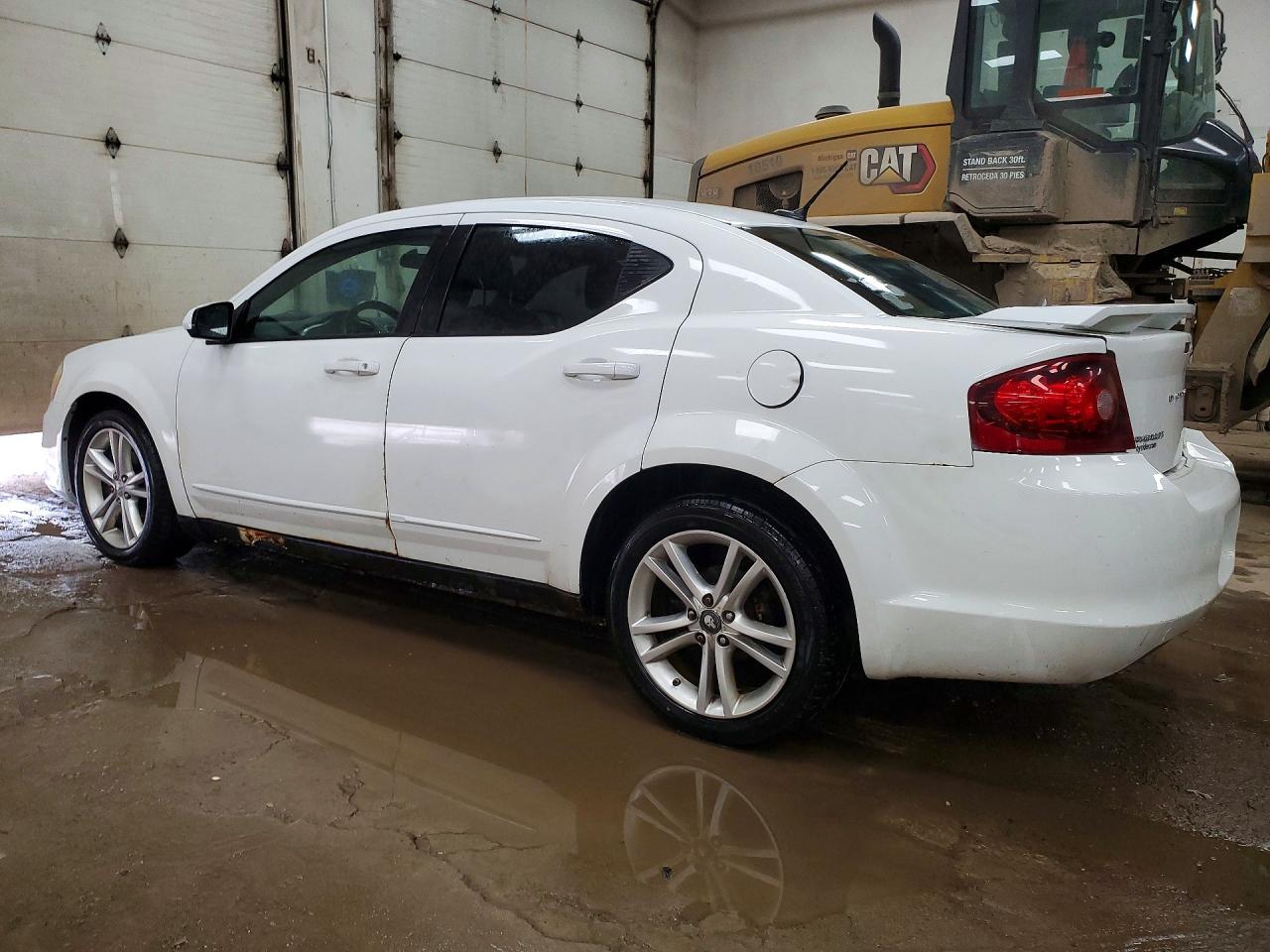 2011 Dodge Avenger Mainstreet White vin: 1B3BD1FB8BN550839