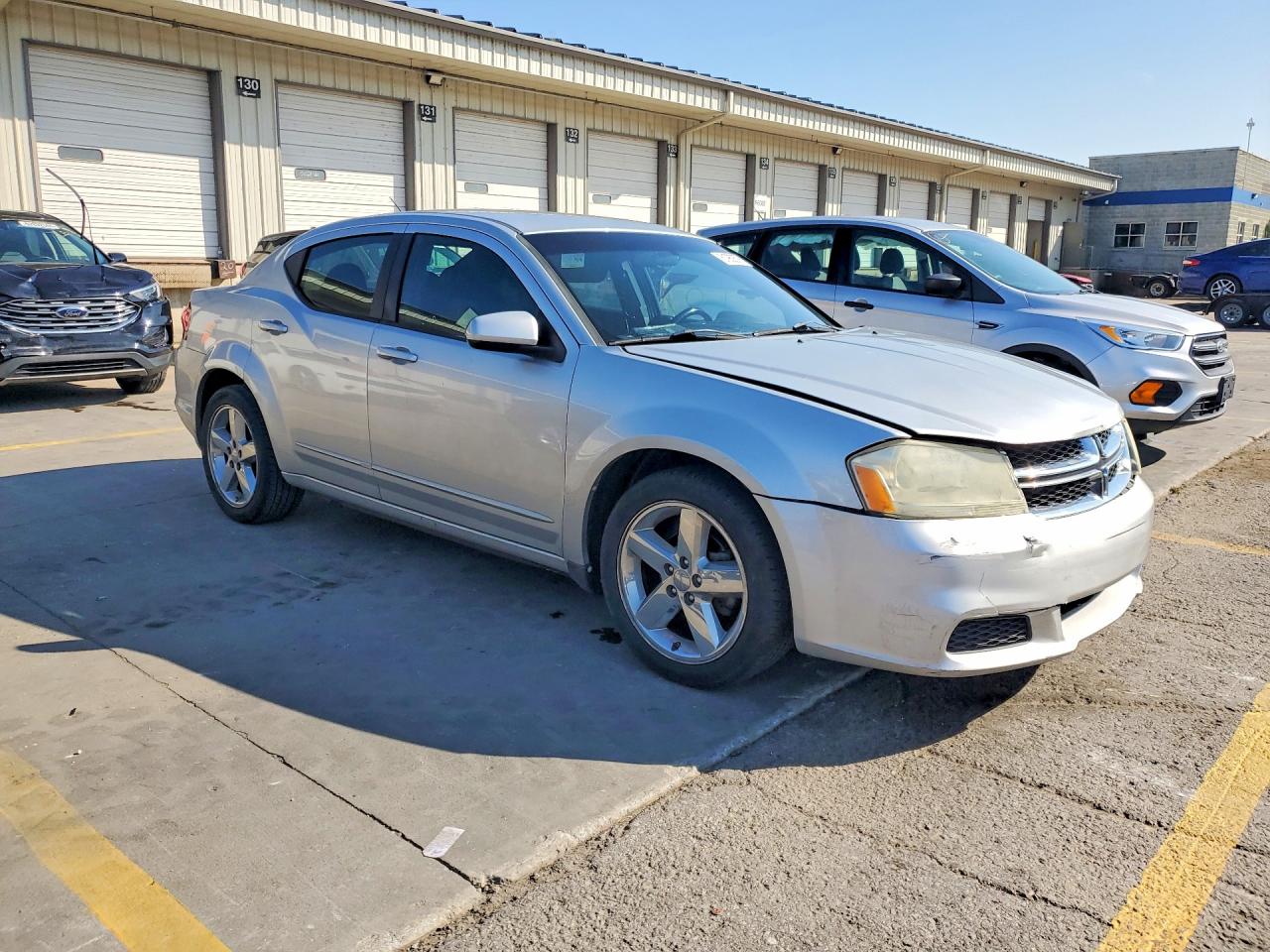 2011 Dodge Avenger Mainstreet Silver vin: 1B3BD1FB8BN561291