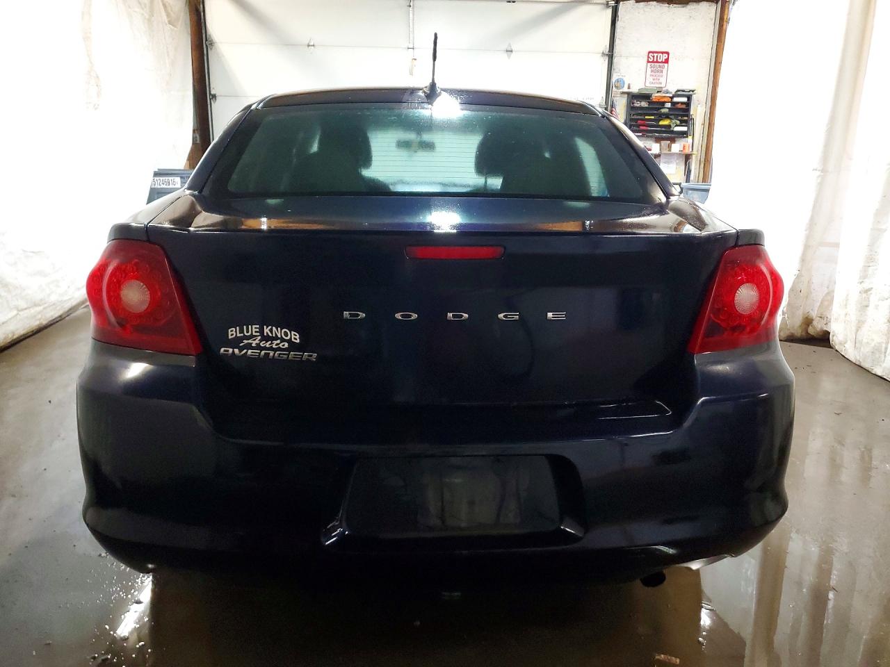 2011 Dodge Avenger Mainstreet Blue vin: 1B3BD1FB9BN558917