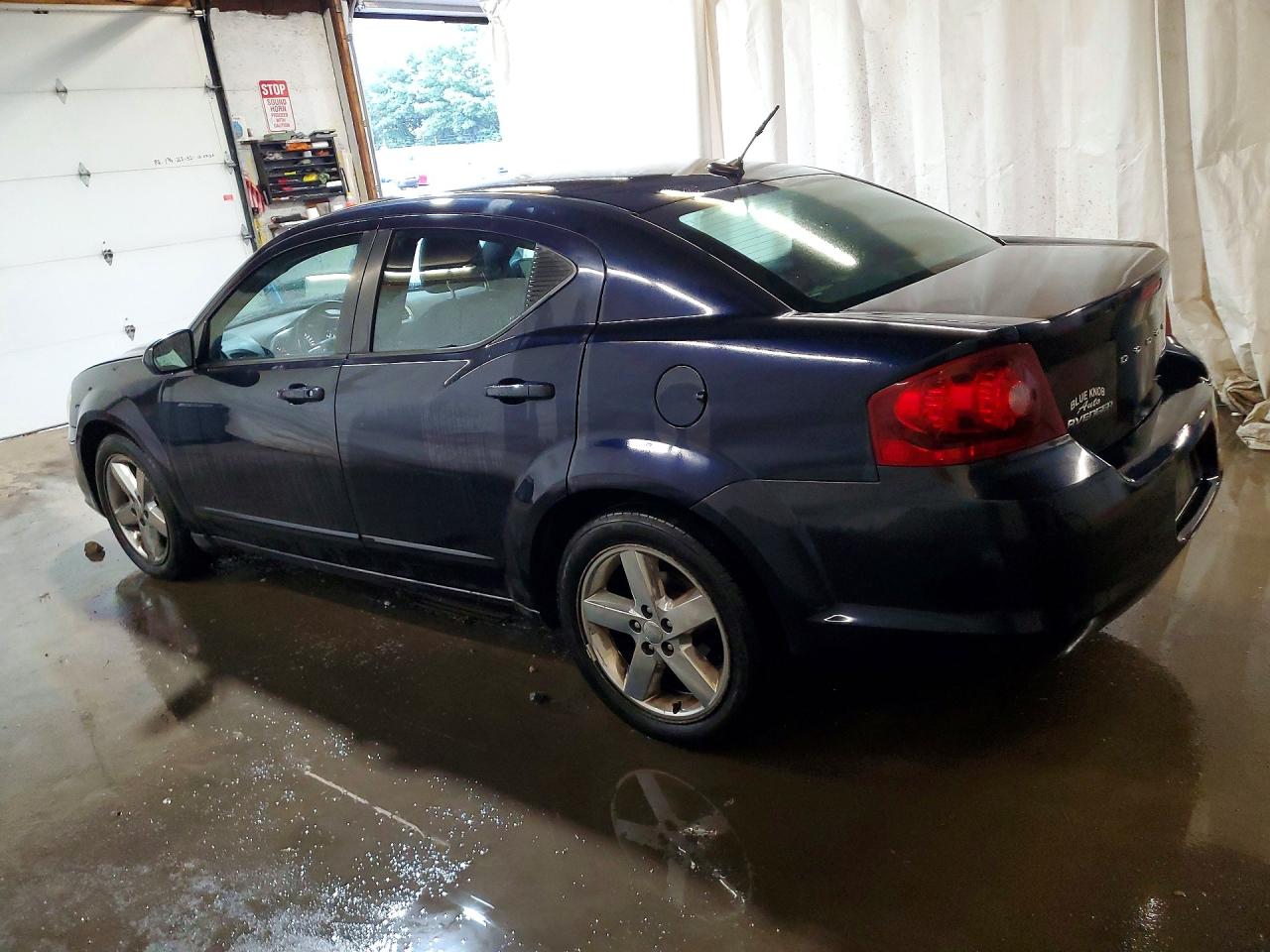 2011 Dodge Avenger Mainstreet Blue vin: 1B3BD1FB9BN558917