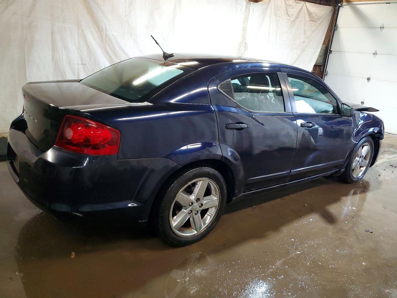 2011 Dodge Avenger Mainstreet Blue vin: 1B3BD1FB9BN558917