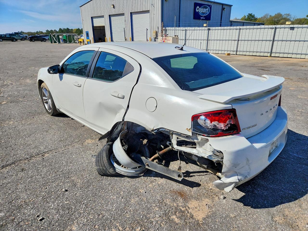 2011 Dodge Avenger Mainstreet White vin: 1B3BD1FG1BN510937