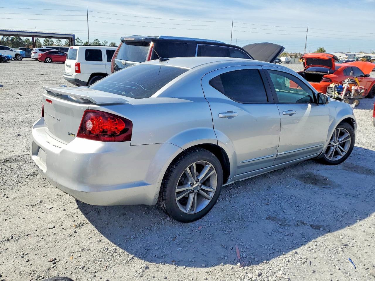 2011 Dodge Avenger Mainstreet Silver vin: 1B3BD1FG1BN584780