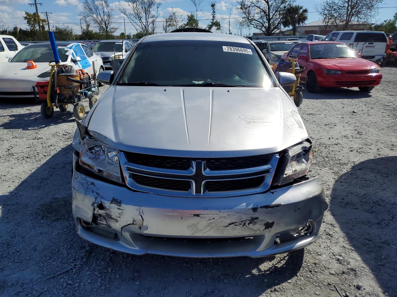 2011 Dodge Avenger Mainstreet Silver vin: 1B3BD1FG1BN584780