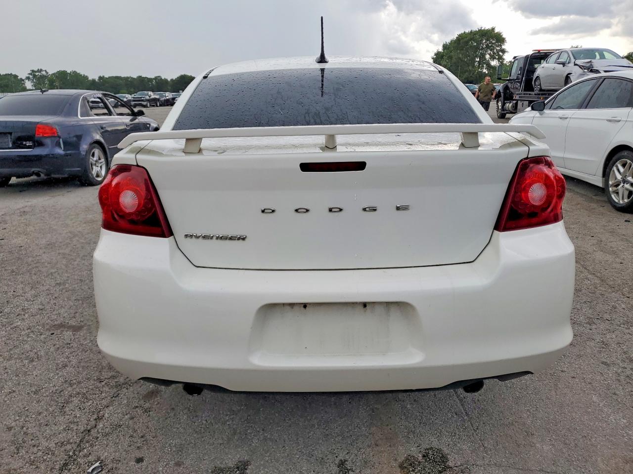 2011 Dodge Avenger Mainstreet White vin: 1B3BD1FG3BN510731