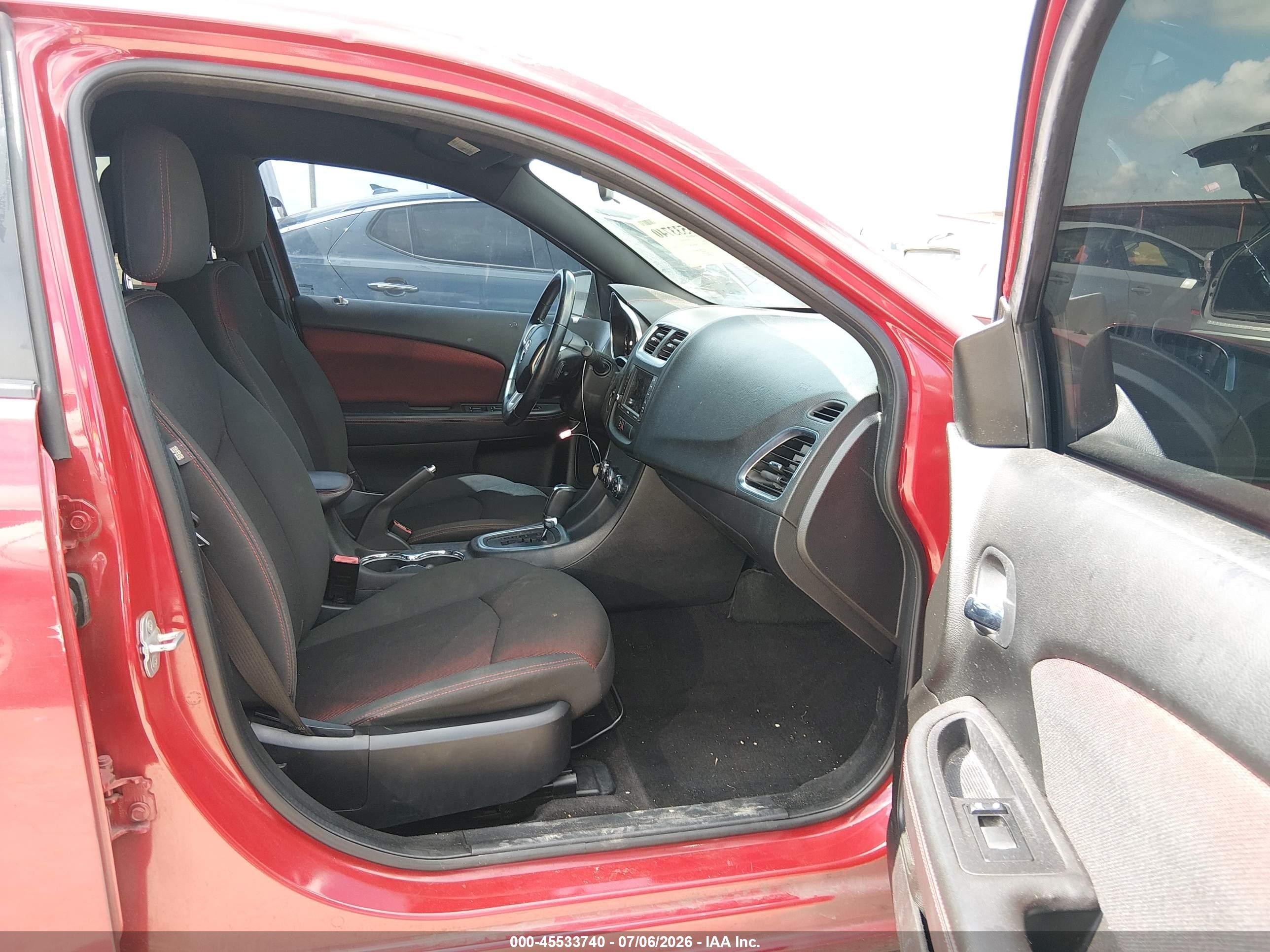 2011 Dodge Avenger Mainstreet Красный vin: 1B3BD1FG4BN509202