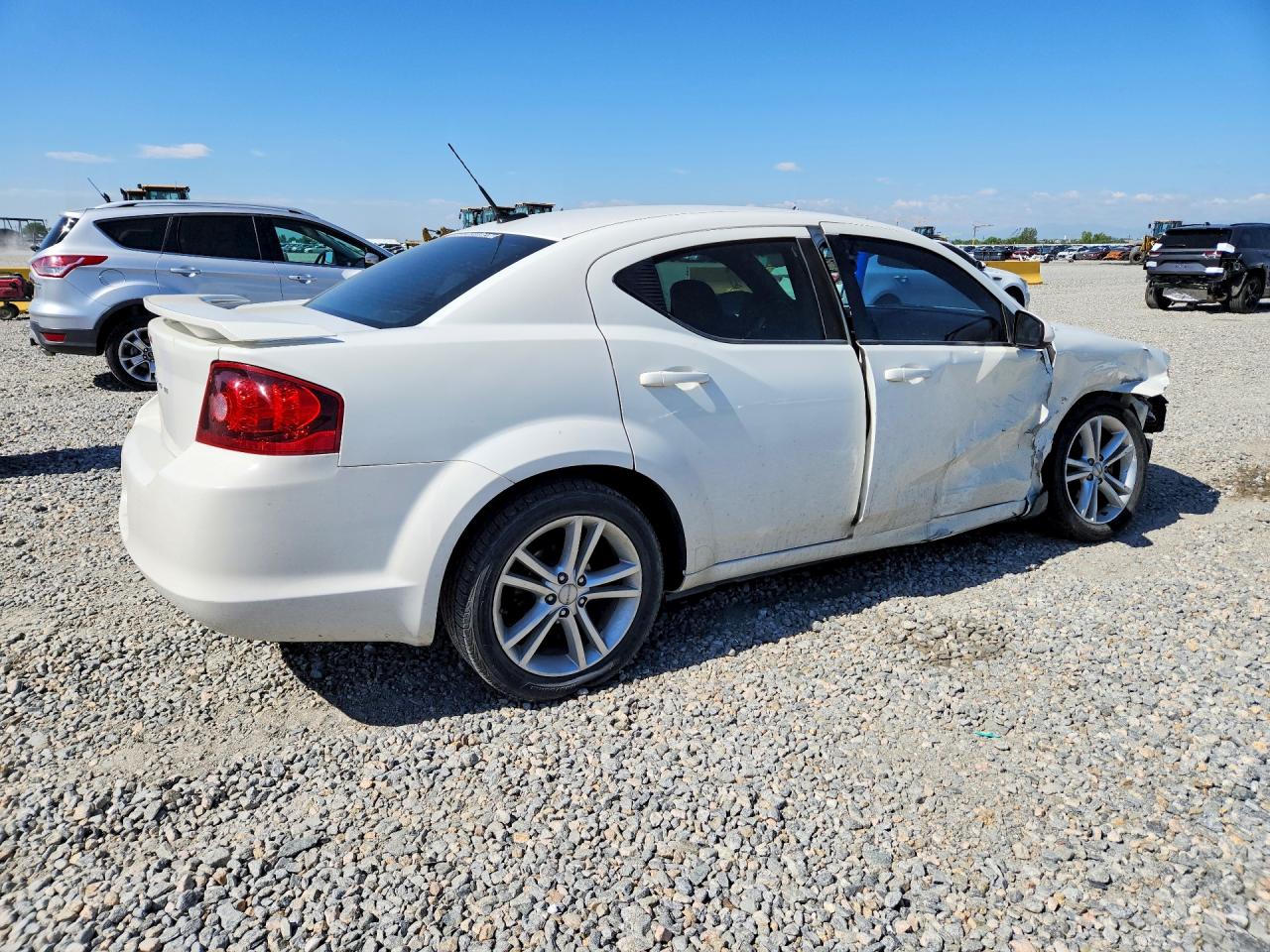 2011 Dodge Avenger Mainstreet White vin: 1B3BD1FG8BN515035